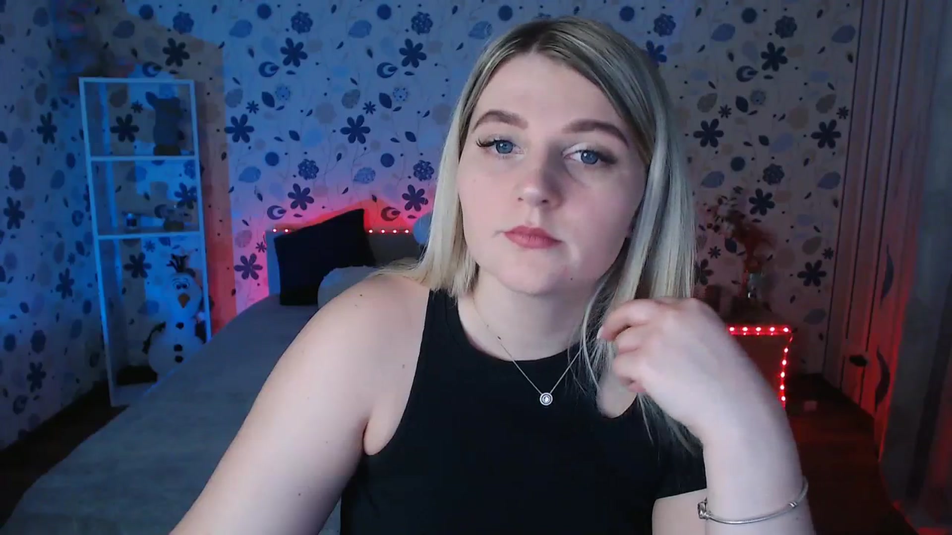 Gallery image thumbnail from Nice_Ass007's myfreecams stream on, 12/25/2023, 21:06 image 5 of 20