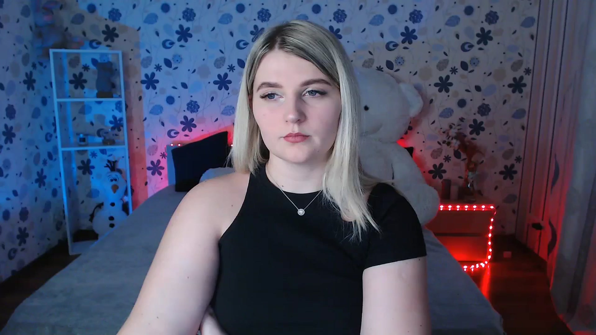 Gallery image thumbnail from Nice_Ass007's myfreecams stream on, 12/25/2023, 21:06 image 12 of 20