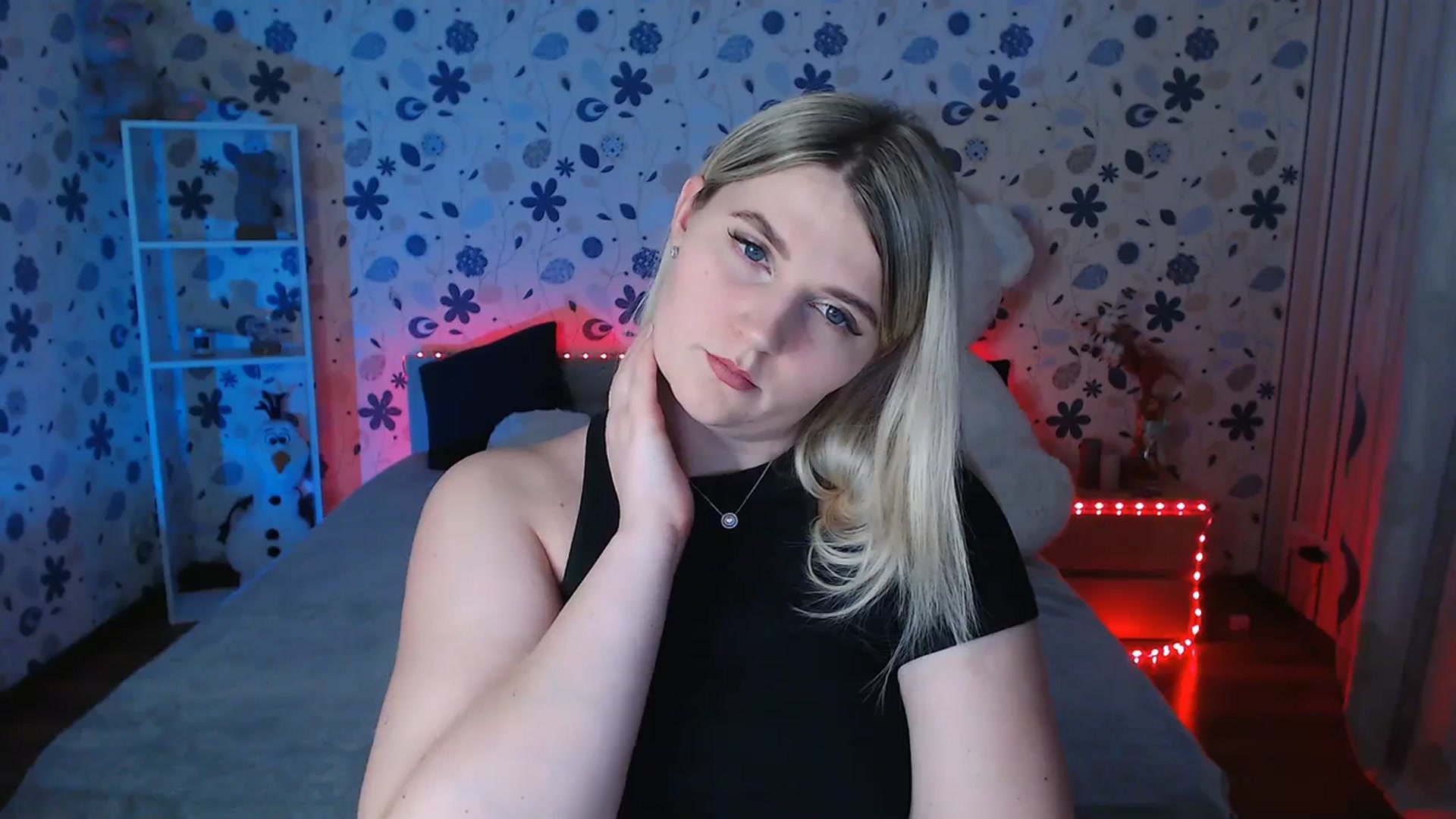 Gallery image thumbnail from Nice_Ass007's myfreecams stream on, 12/25/2023, 21:06 image 20 of 20