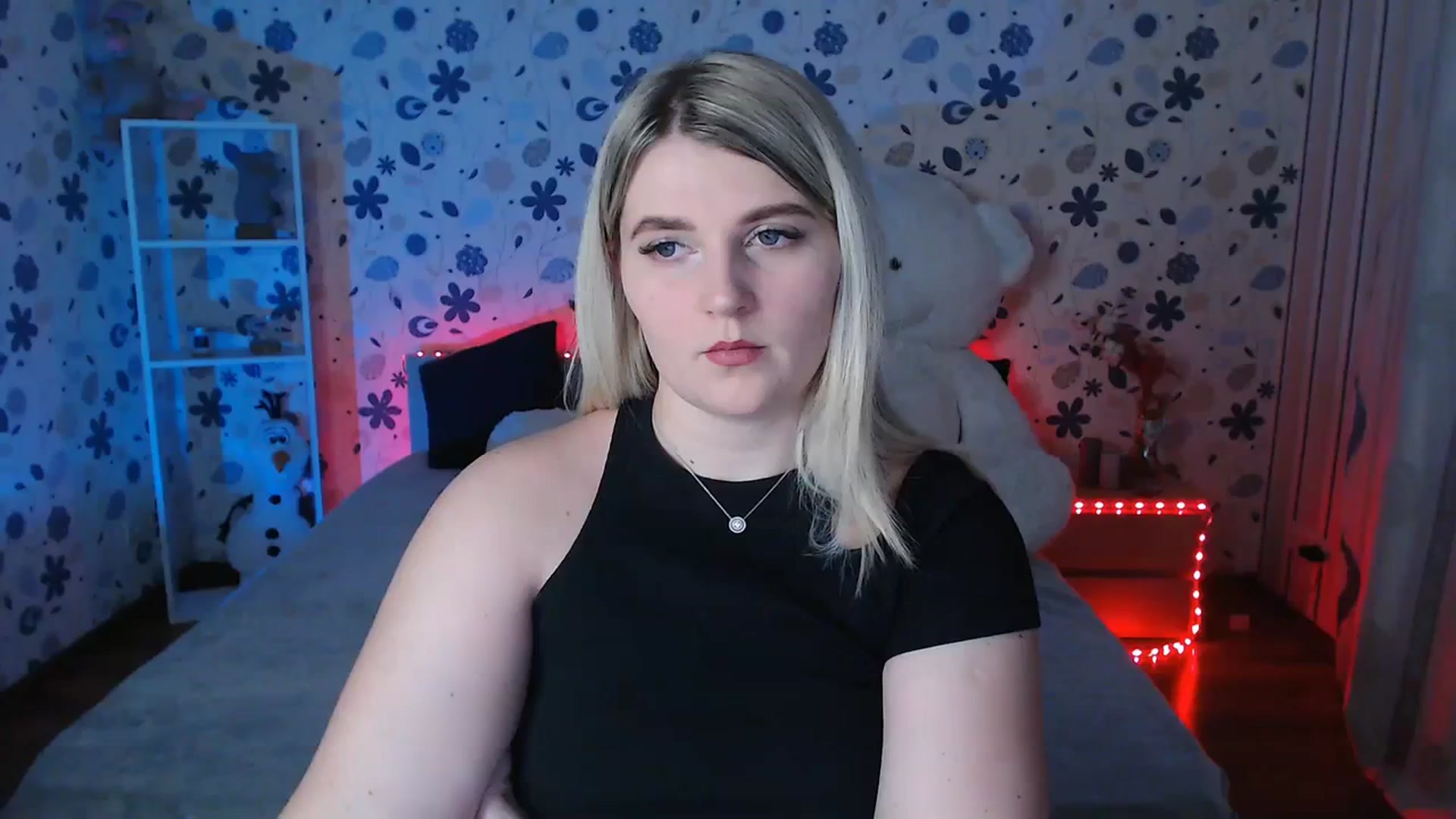 Gallery image thumbnail from Nice_Ass007's myfreecams stream on, 12/25/2023, 21:06 image 10 of 20