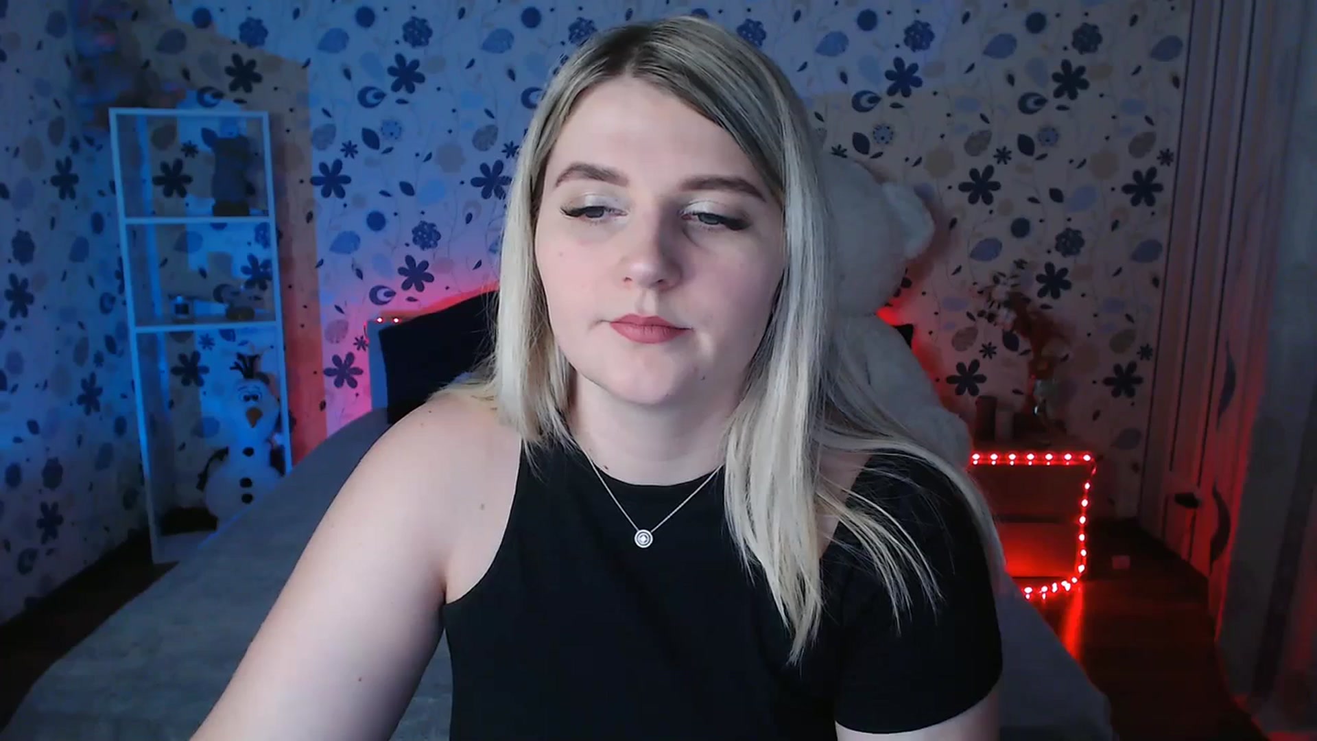 Gallery image thumbnail from Nice_Ass007's myfreecams stream on, 12/25/2023, 22:49 image 7 of 20