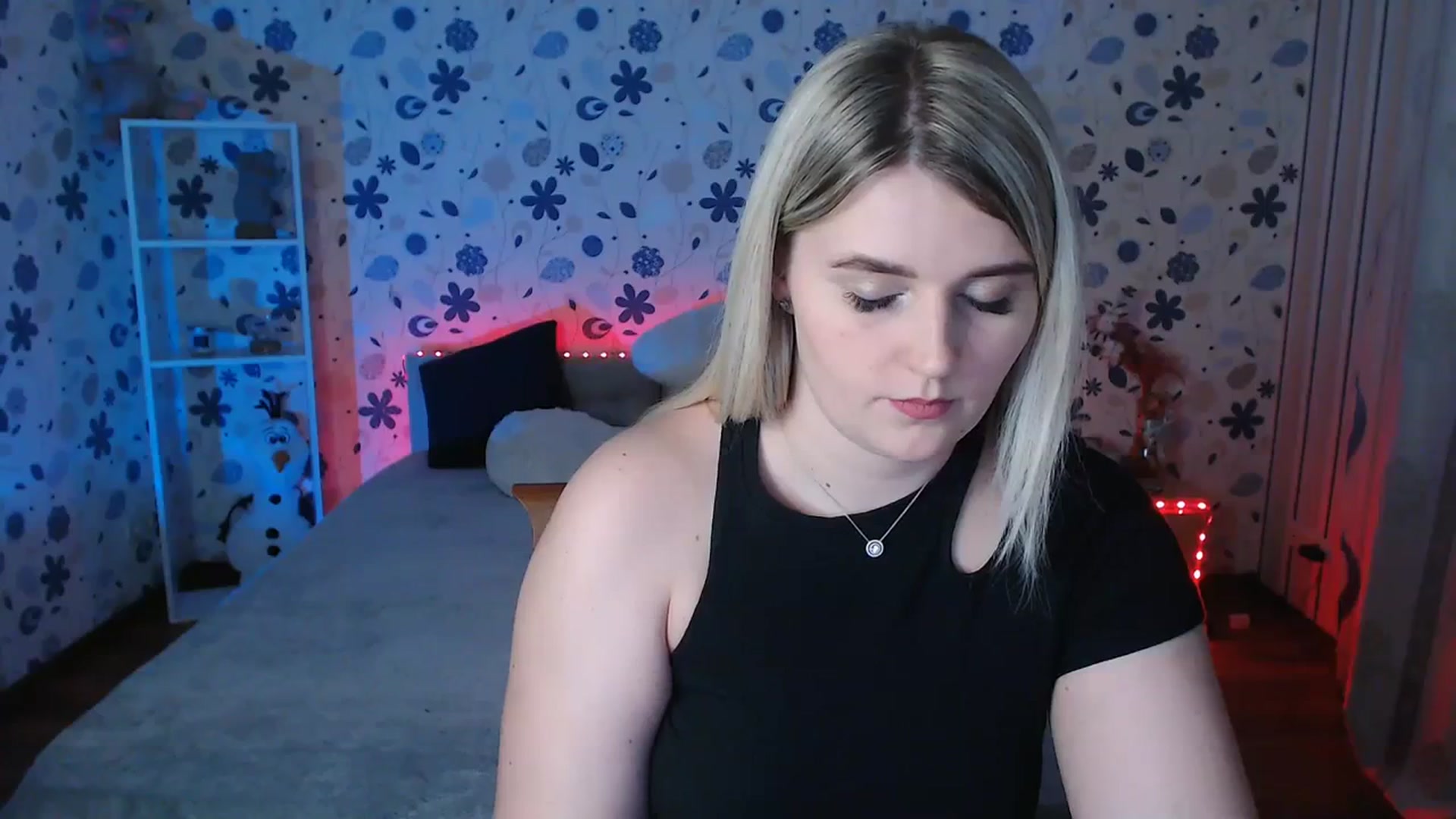 Gallery image thumbnail from Nice_Ass007's myfreecams stream on, 12/25/2023, 22:49 image 18 of 20