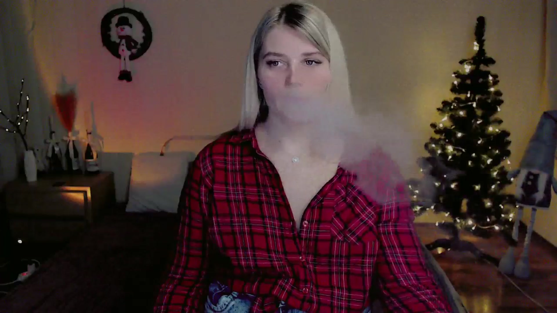 Gallery image thumbnail from Nice_Ass007's myfreecams stream on, 12/27/2023, 03:20 image 2 of 20