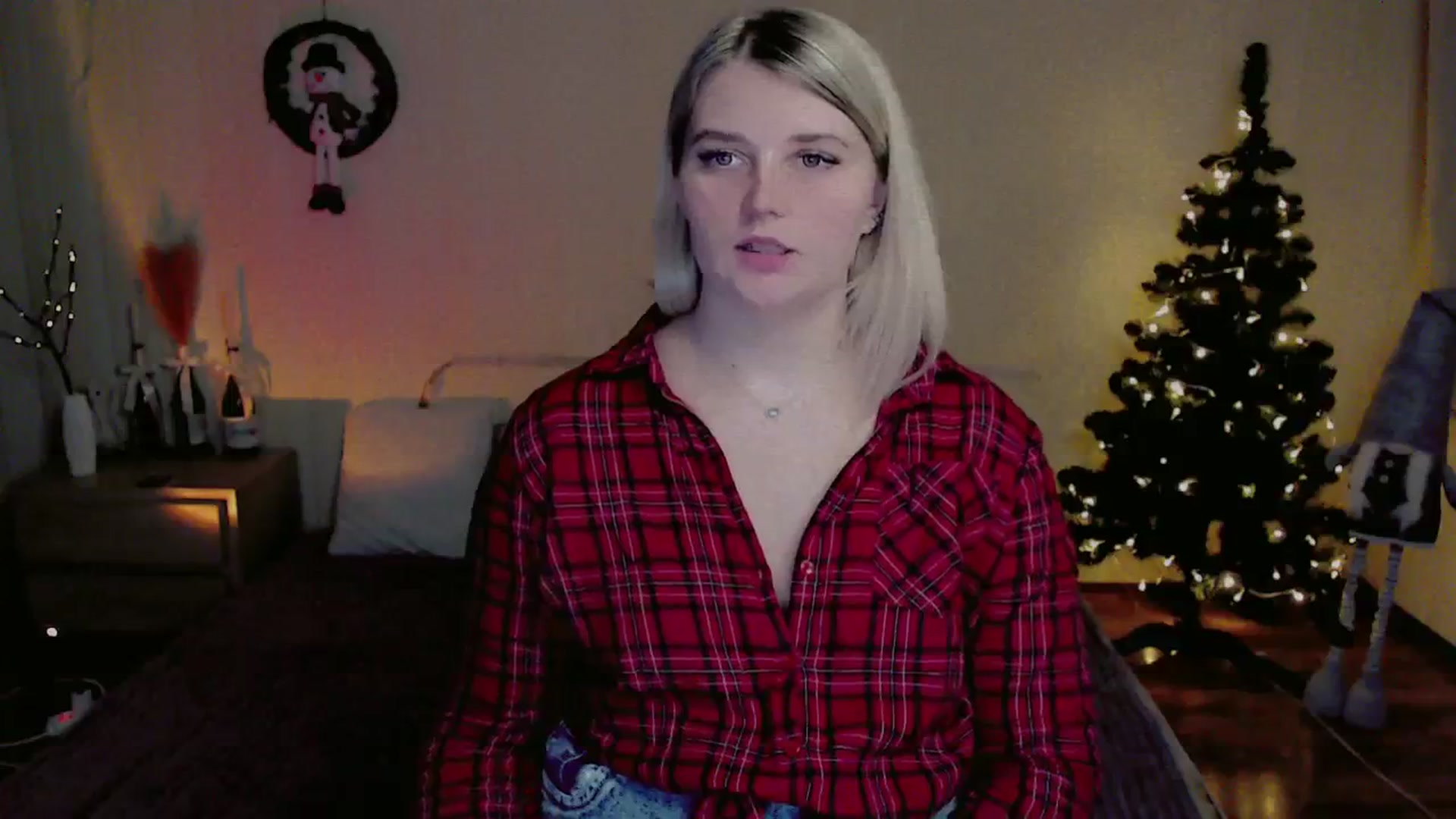 Gallery image thumbnail from Nice_Ass007's myfreecams stream on, 12/27/2023, 03:20 image 5 of 20