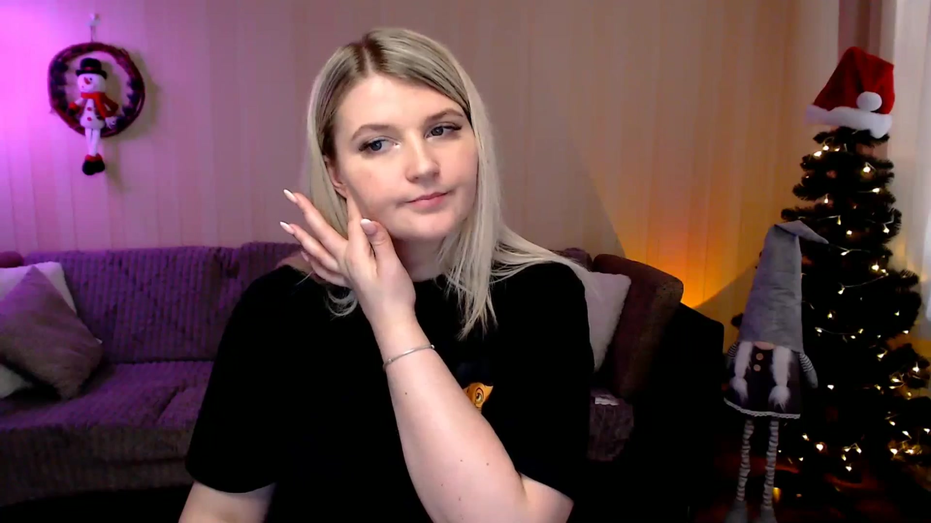 Gallery image thumbnail from Nice_Ass007's myfreecams stream on, 01/16/2024, 14:10 image 3 of 20