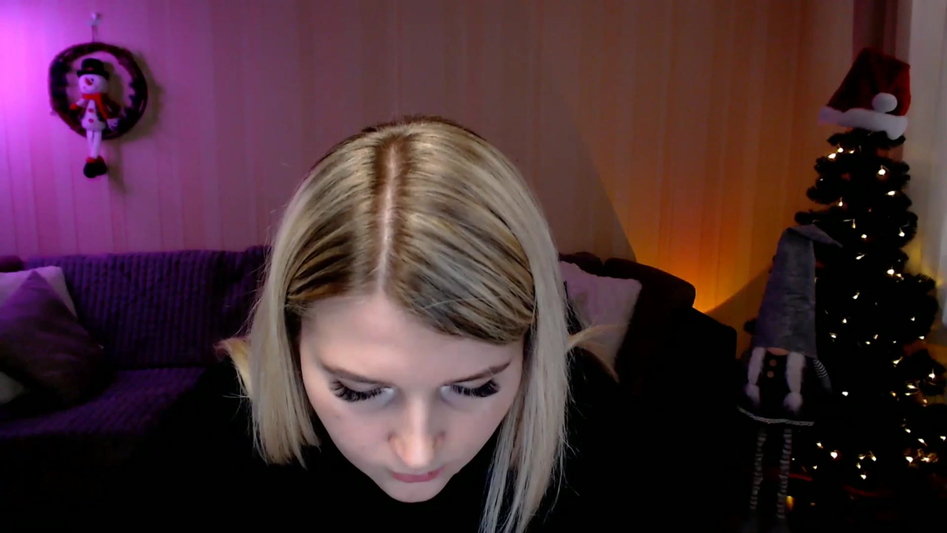 Gallery image thumbnail from Nice_Ass007's myfreecams stream on, 01/16/2024, 14:10 image 16 of 20