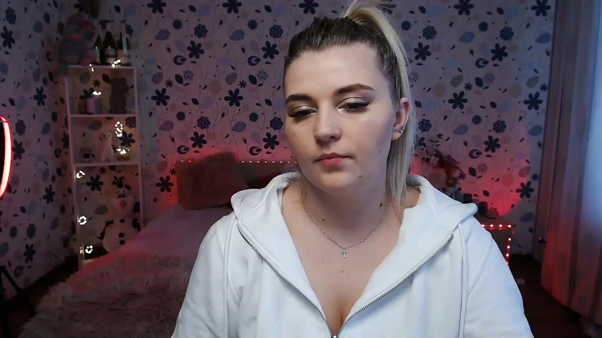 Gallery image thumbnail from Nice_Ass007's myfreecams stream on, 01/17/2024, 12:35 image 19 of 20
