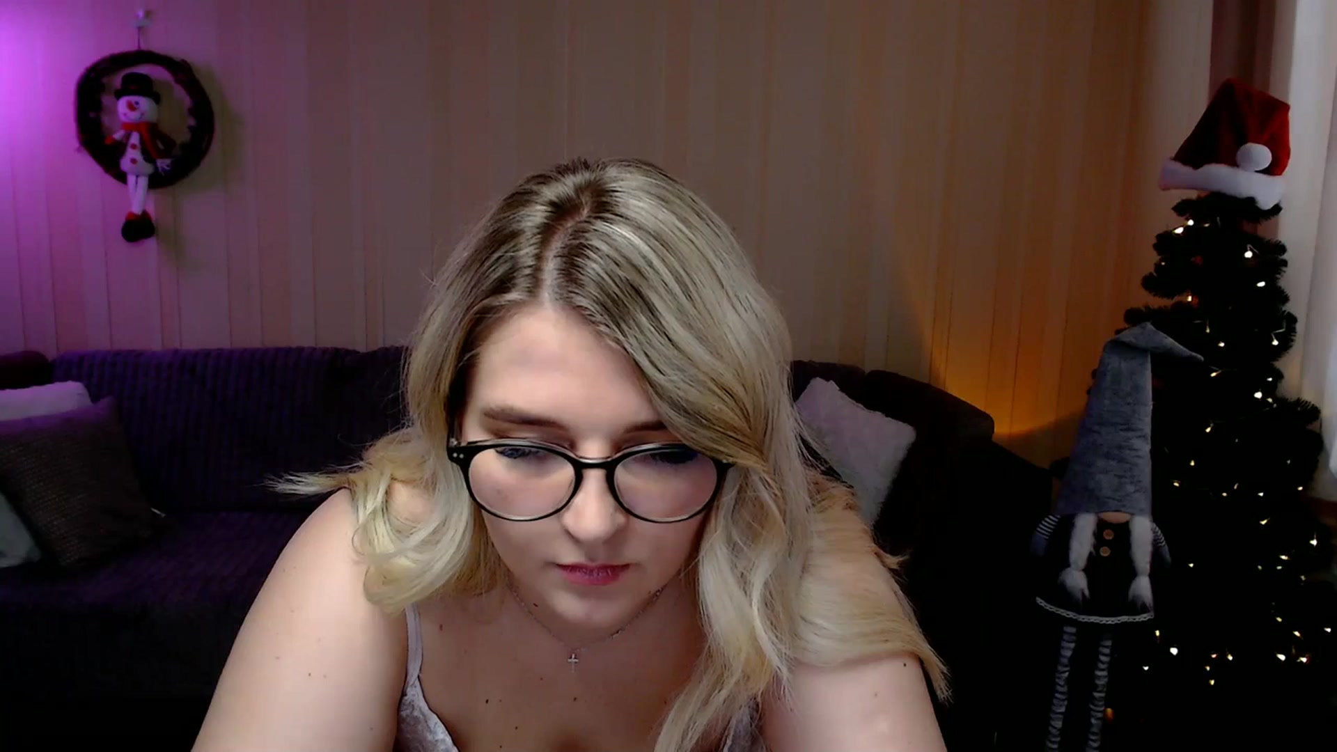 Gallery image thumbnail from Nice_Ass007's myfreecams stream on, 01/20/2024, 11:48 image 17 of 20