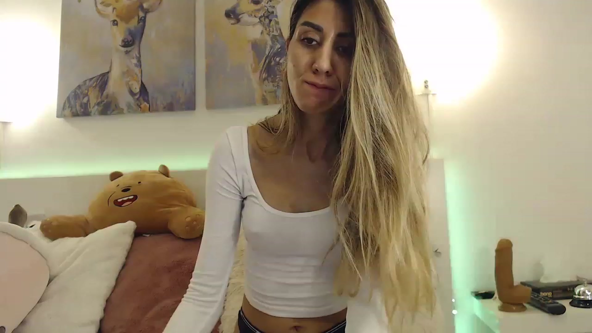 Gallery image thumbnail from Nicebitch23's myfreecams stream on, 12/12/2022, 09:05 image 6 of 20