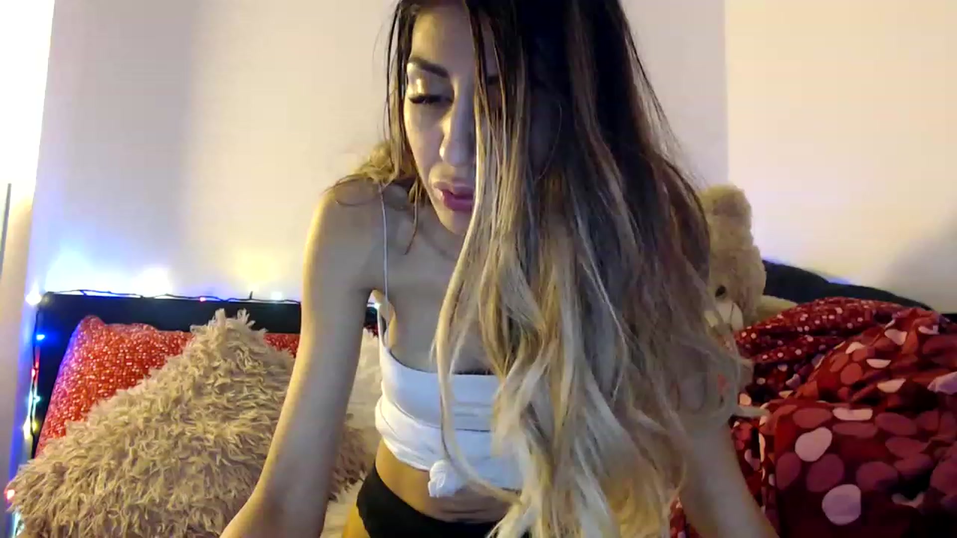 Gallery image thumbnail from Nicebitch23's myfreecams stream on, 12/20/2022, 11:50 image 2 of 20