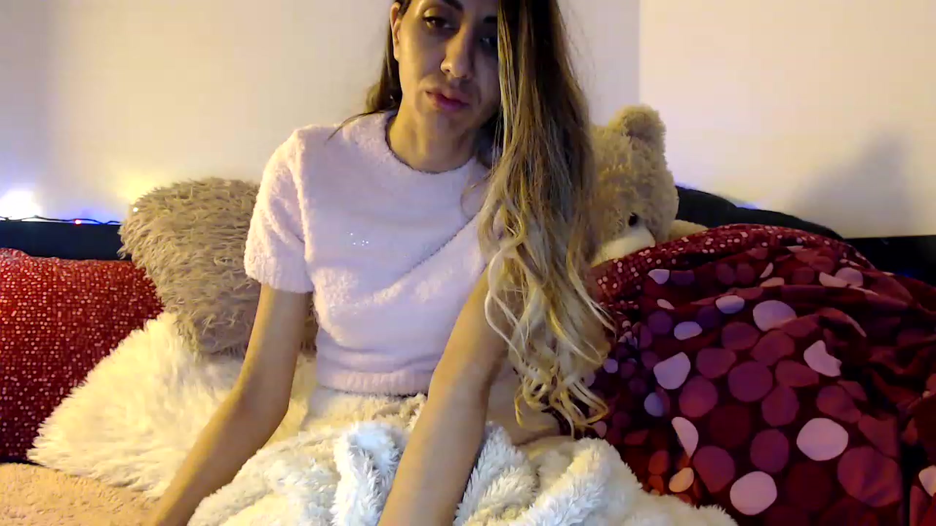 Gallery image thumbnail from Nicebitch23's myfreecams stream on, 12/20/2022, 12:27 image 10 of 20