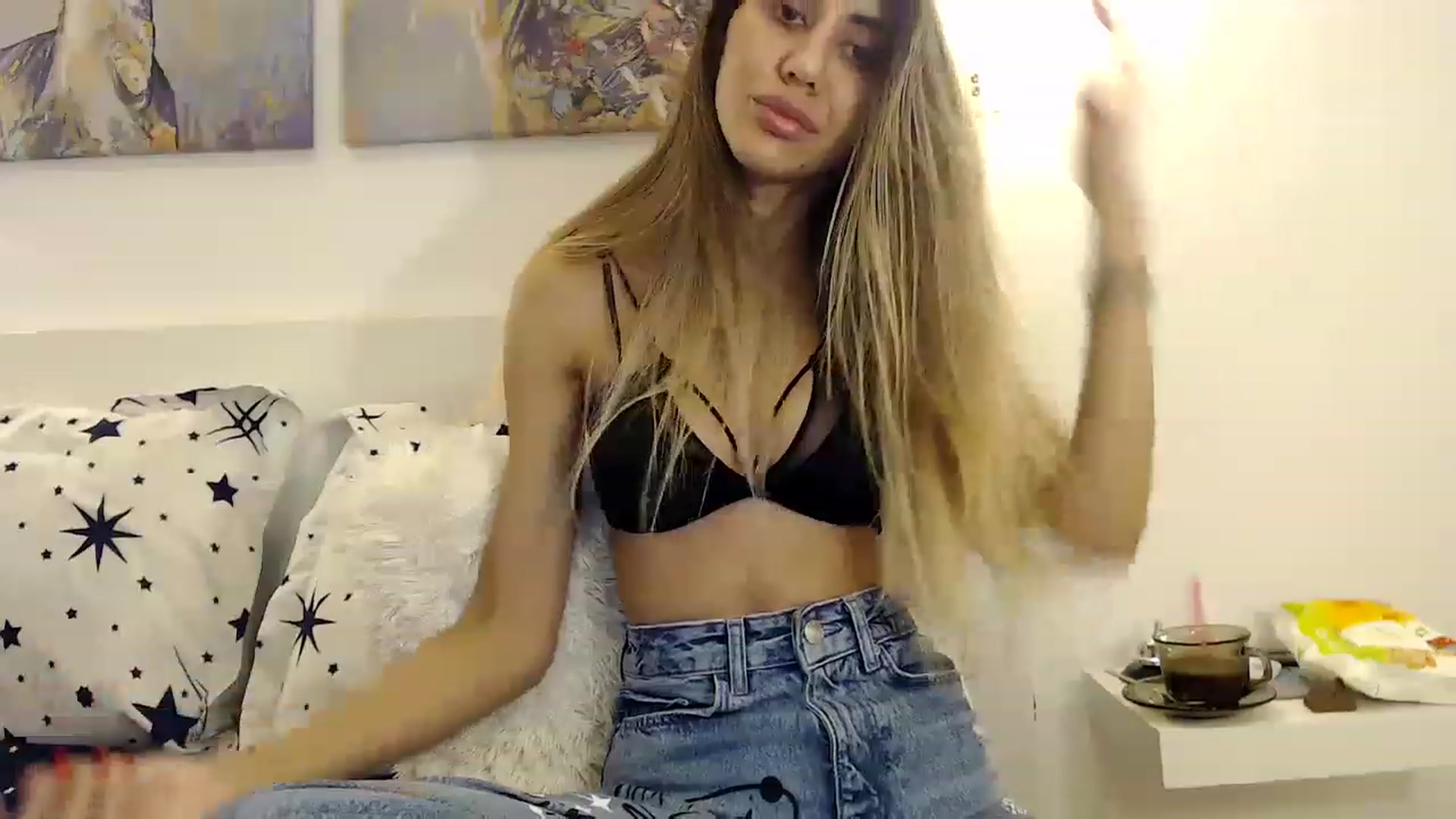 Gallery image thumbnail from Nicebitch23's myfreecams stream on, 01/12/2023, 13:02 image 6 of 20
