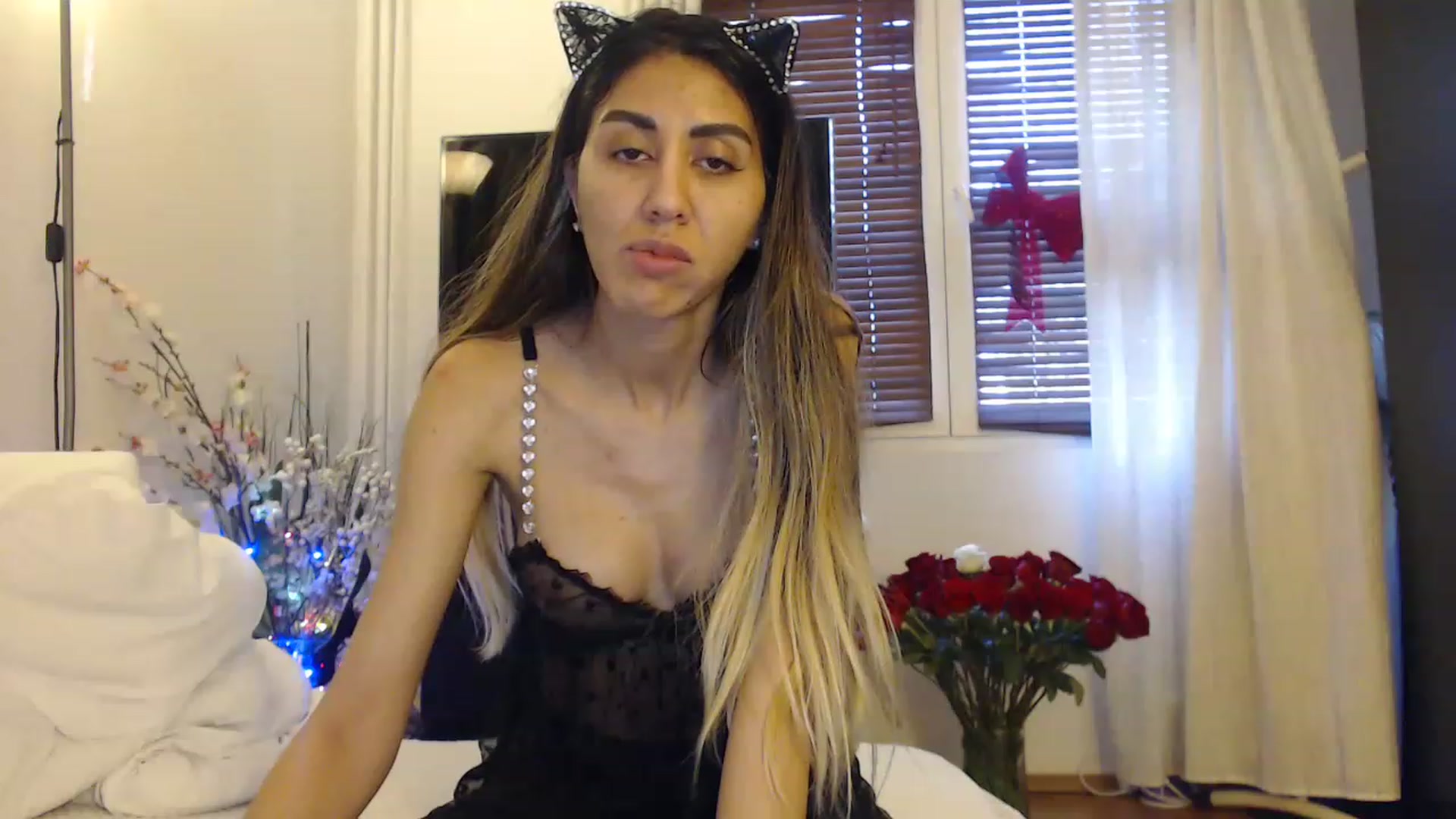 Gallery image thumbnail from Nicebitch23's myfreecams stream on, 01/31/2023, 13:42 image 9 of 20