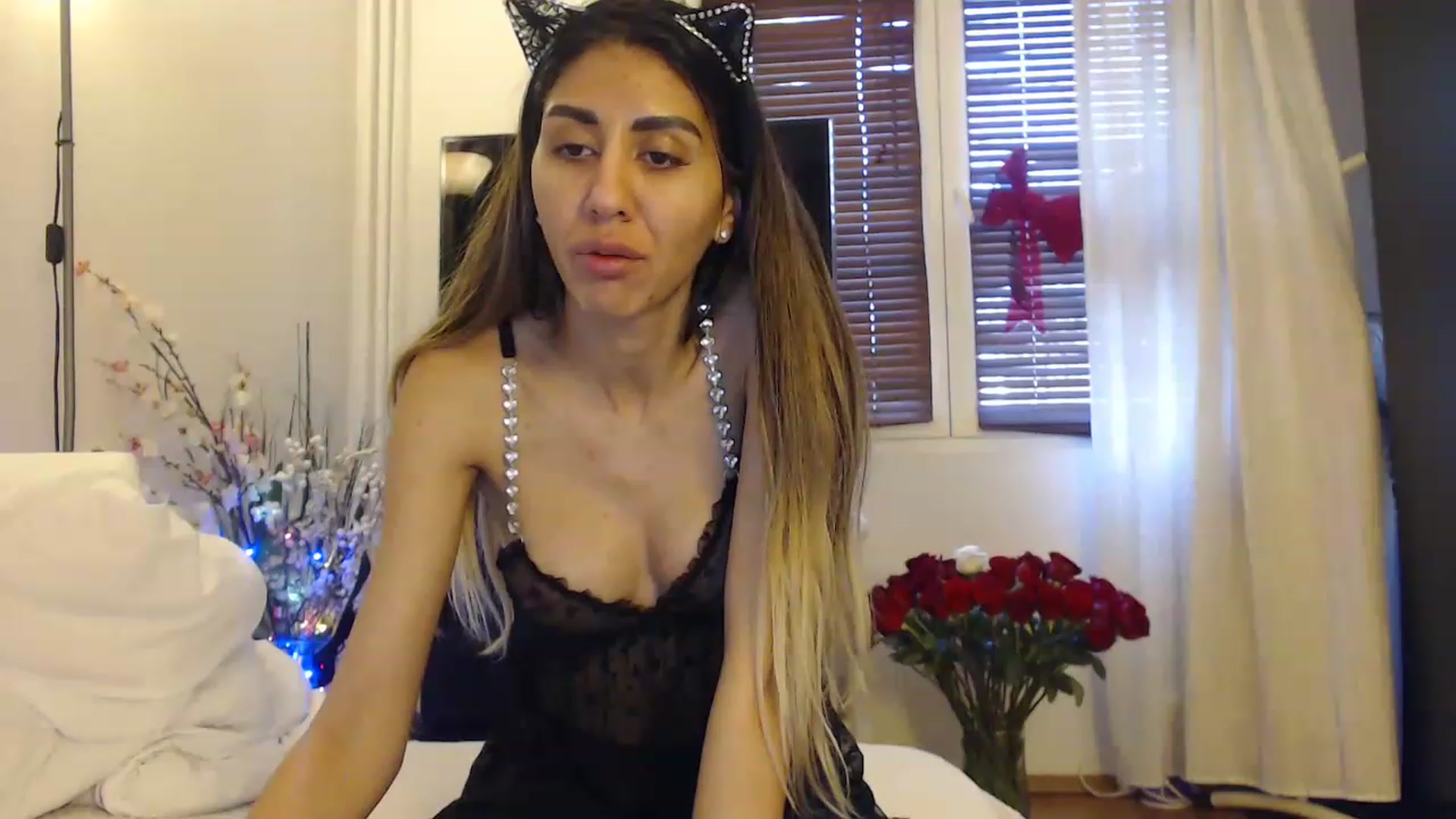 Gallery image thumbnail from Nicebitch23's myfreecams stream on, 01/31/2023, 13:42 image 13 of 20