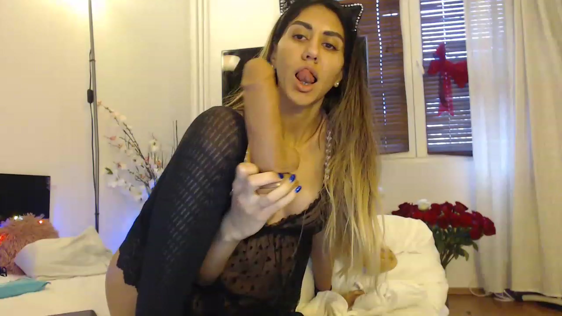 Gallery image thumbnail from Nicebitch23's myfreecams stream on, 01/31/2023, 14:48 image 15 of 20