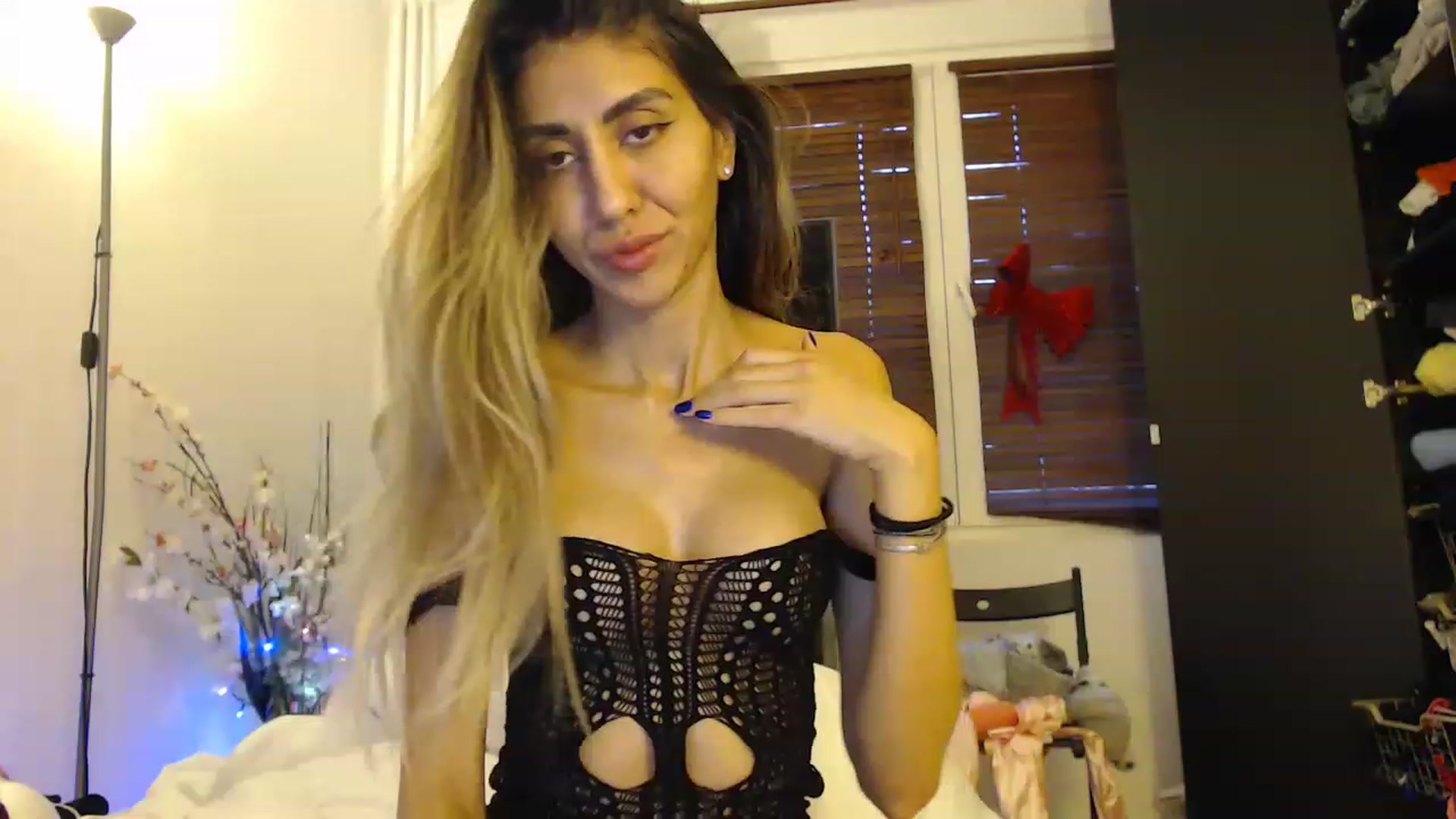 Gallery image thumbnail from Nicebitch23's myfreecams stream on, 02/05/2023, 15:19 image 4 of 20