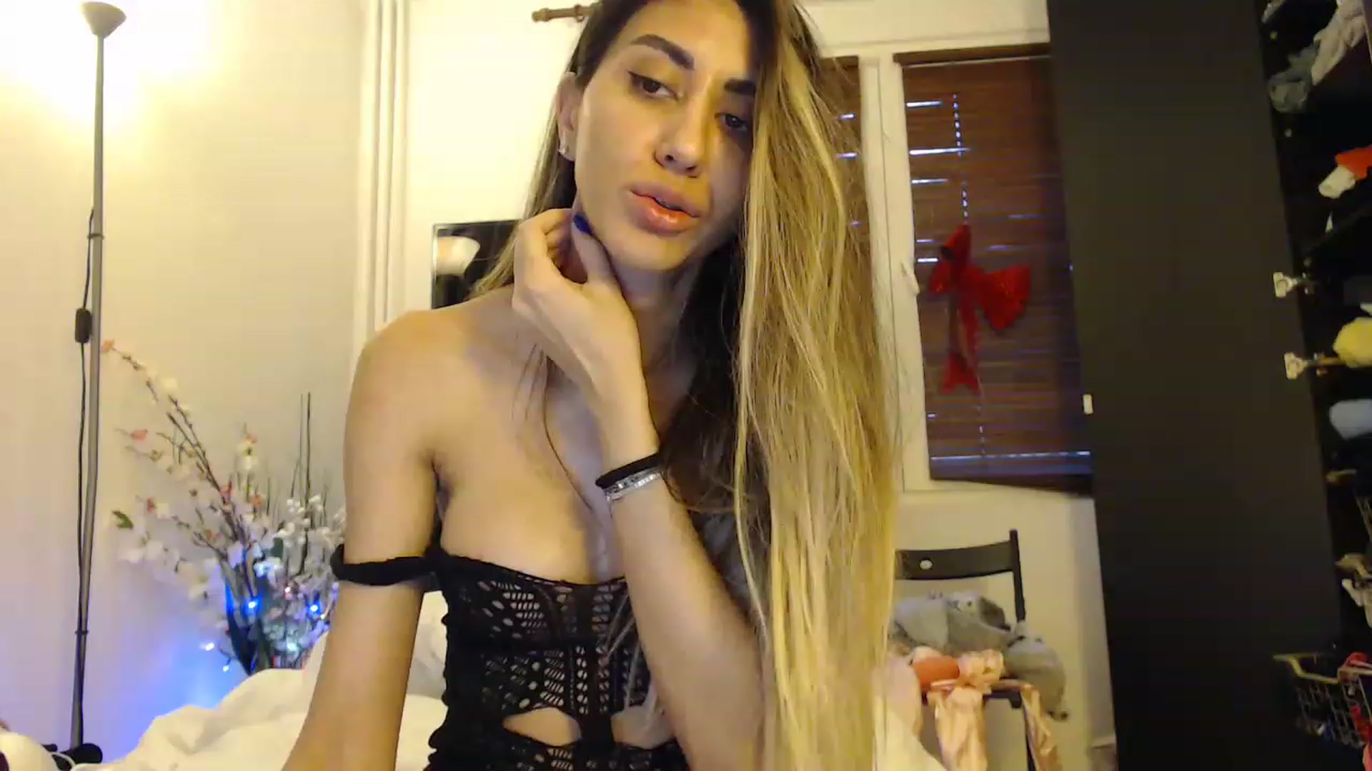 Gallery image thumbnail from Nicebitch23's myfreecams stream on, 02/05/2023, 15:19 image 1 of 20
