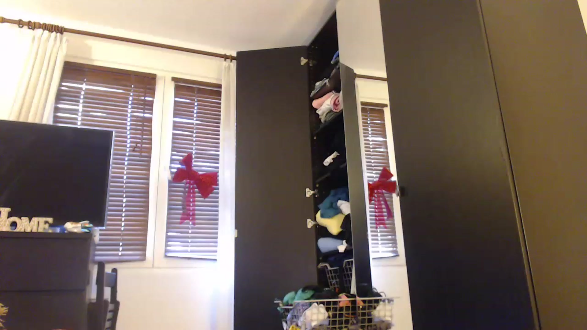 Gallery image thumbnail from Nicebitch23's myfreecams stream on, 02/13/2023, 12:35 image 6 of 20