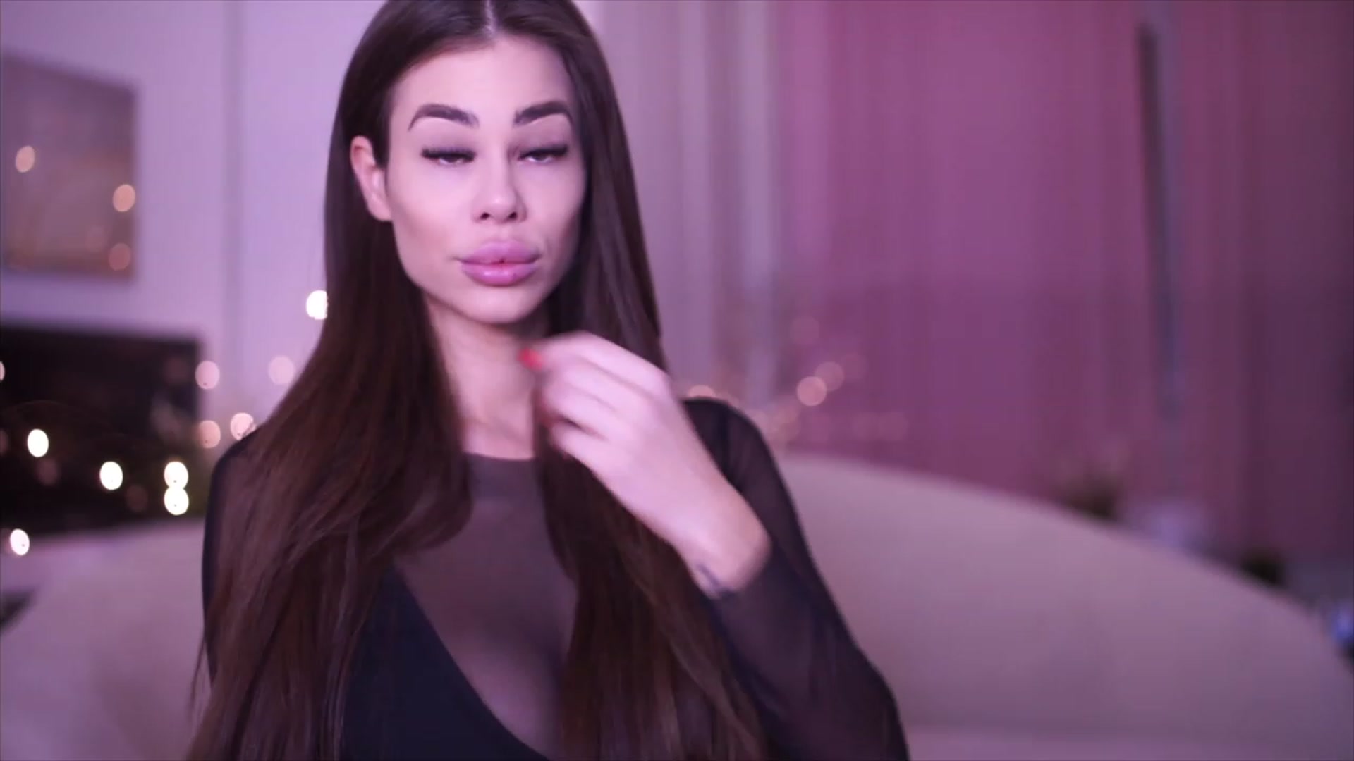 Gallery image thumbnail from Nickey_'s myfreecams stream on, 12/11/2022, 20:49 image 14 of 20