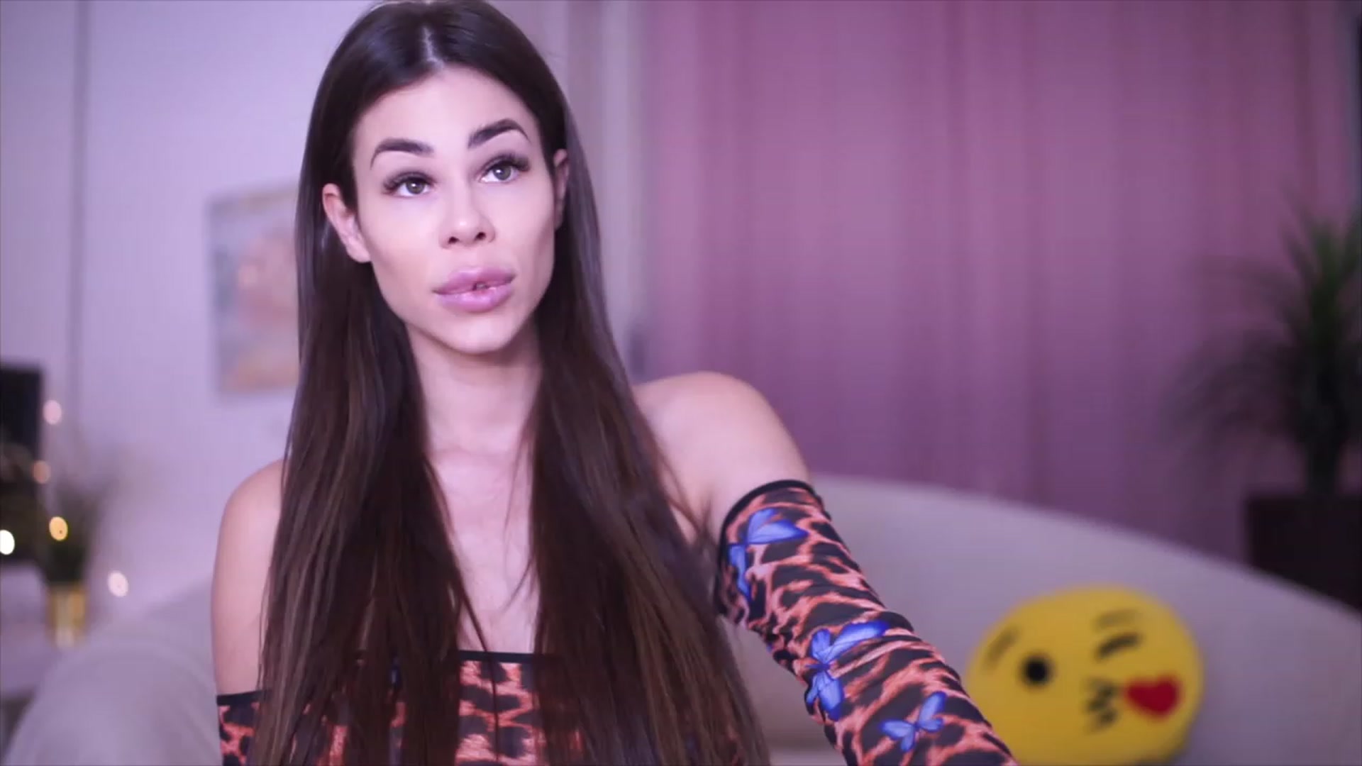 Gallery image thumbnail from Nickey_'s myfreecams stream on, 01/19/2023, 17:52 image 11 of 20