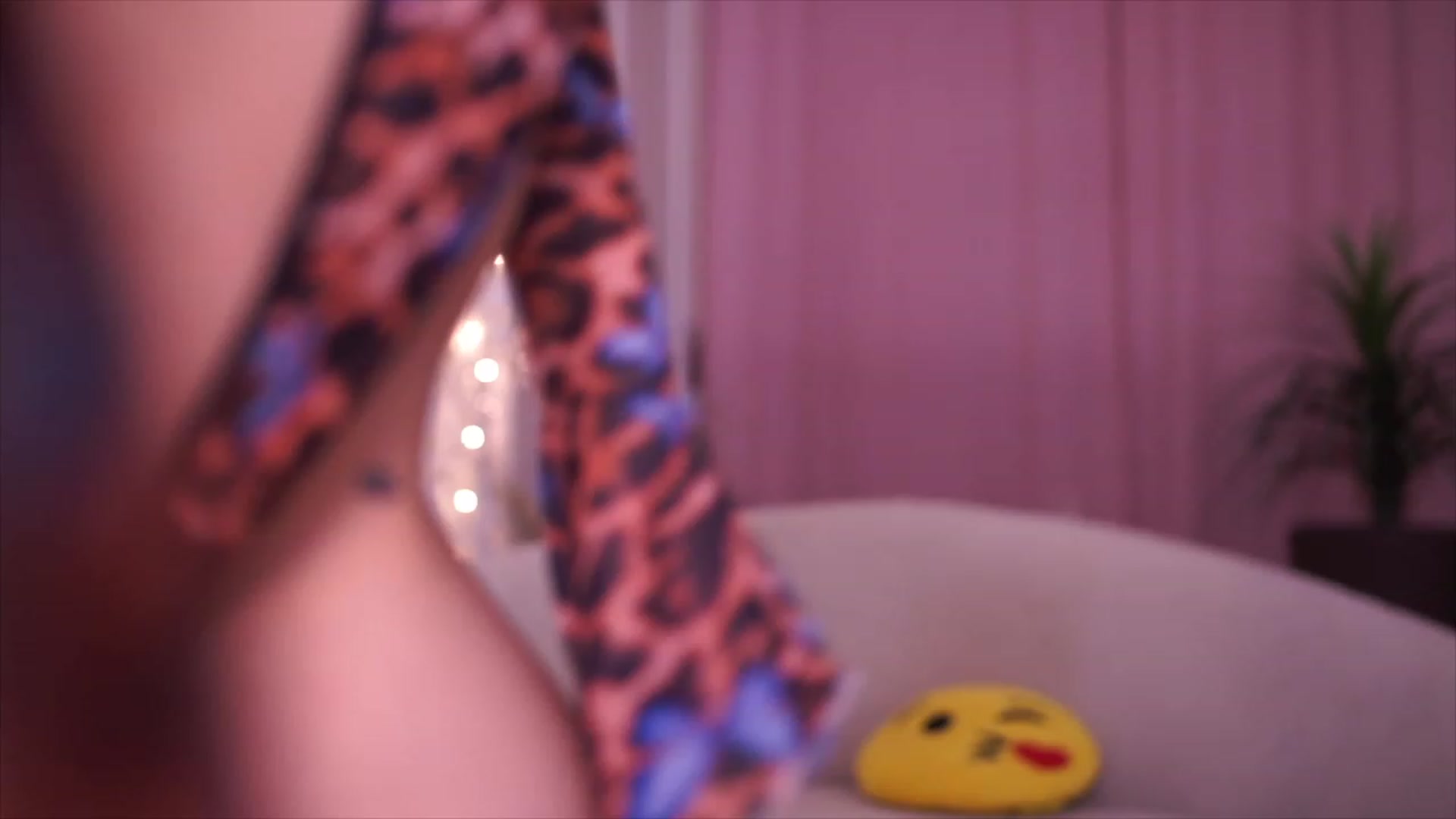 Gallery image thumbnail from Nickey_'s myfreecams stream on, 03/27/2023, 18:03 image 3 of 20