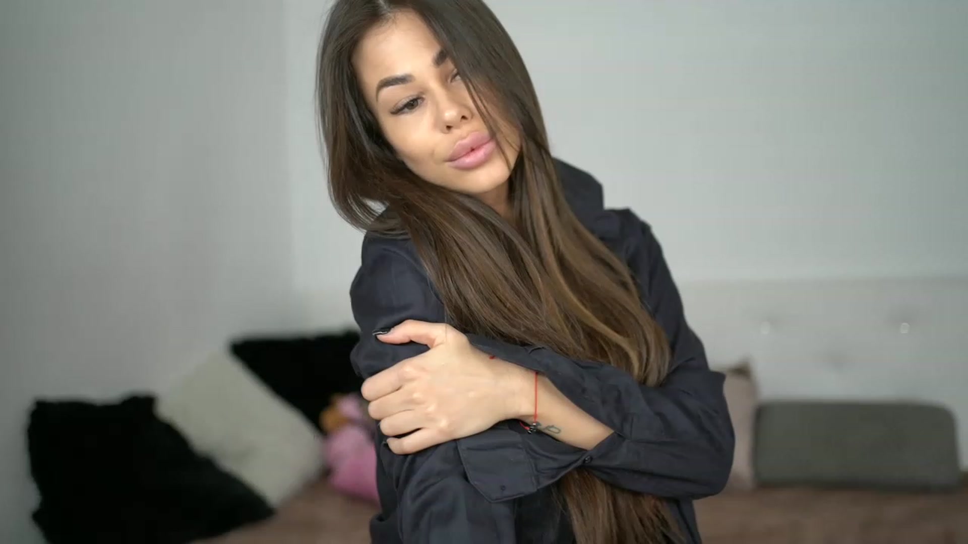 Gallery image thumbnail from Nickey_'s myfreecams stream on, 04/15/2023, 19:22 image 1 of 20