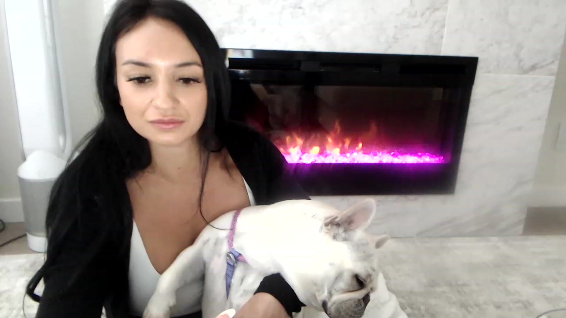 Gallery image thumbnail from Nickolle__'s myfreecams stream on, 04/14/2023, 21:14 image 20 of 20