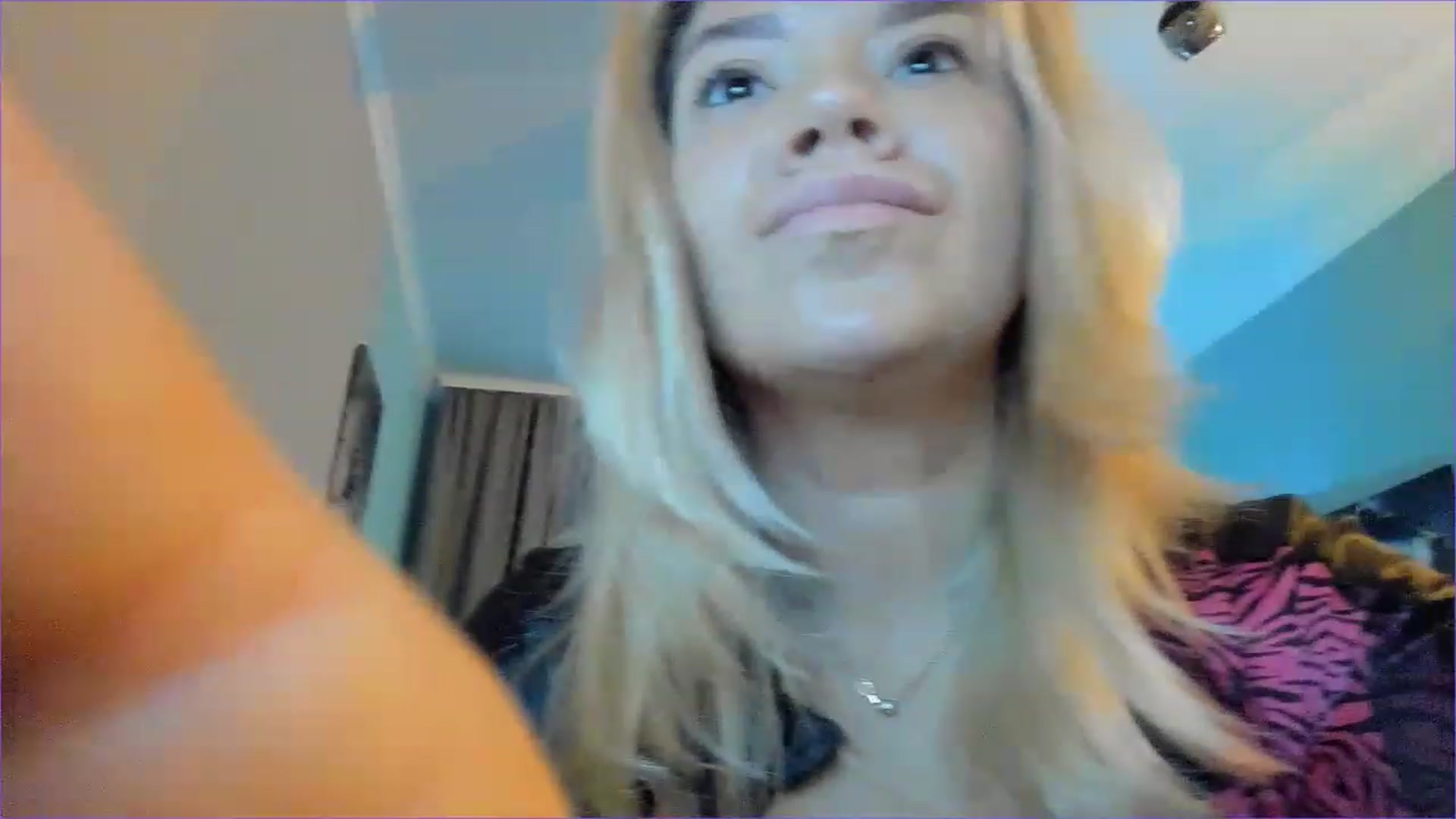 Gallery image thumbnail from NickyBlein's myfreecams stream on, 12/01/2022, 09:51 image 8 of 20