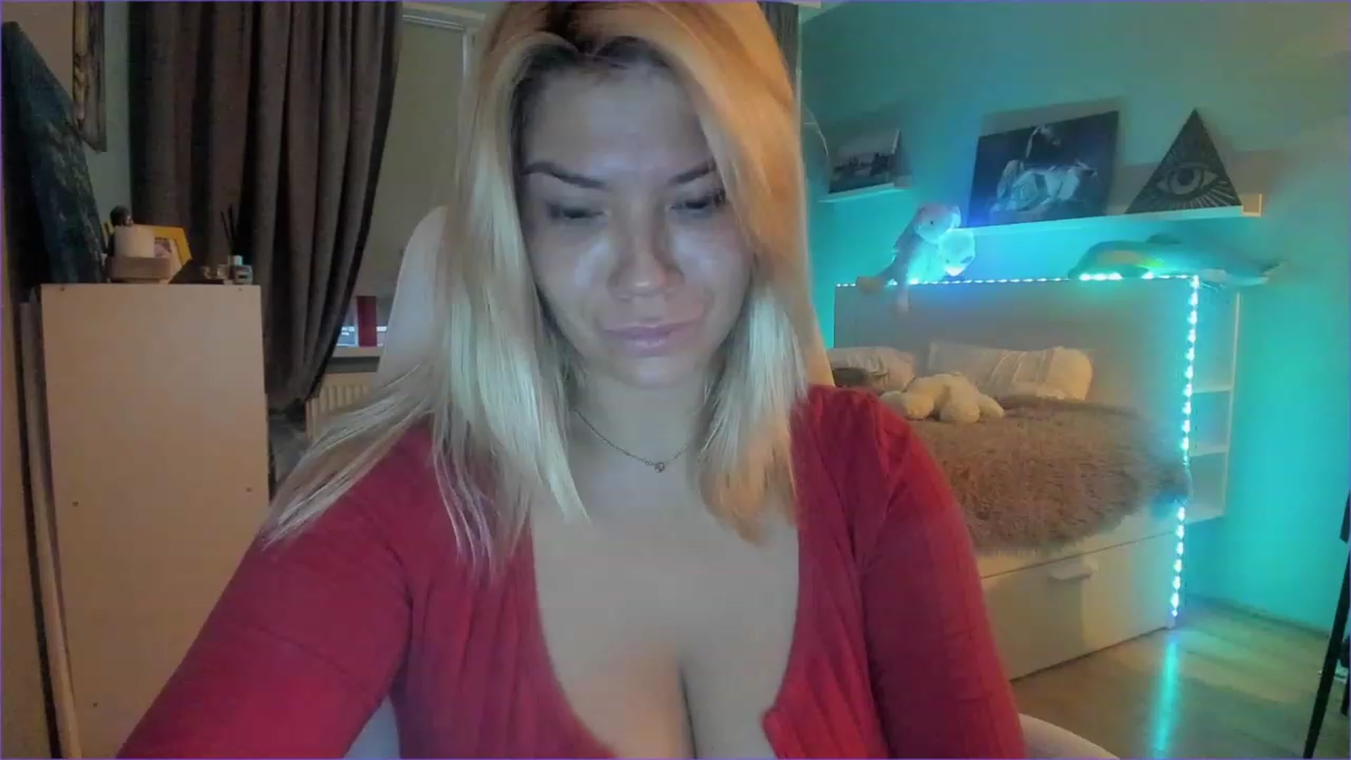 Gallery image thumbnail from NickyBlein's myfreecams stream on, 12/09/2022, 13:18 image 8 of 20