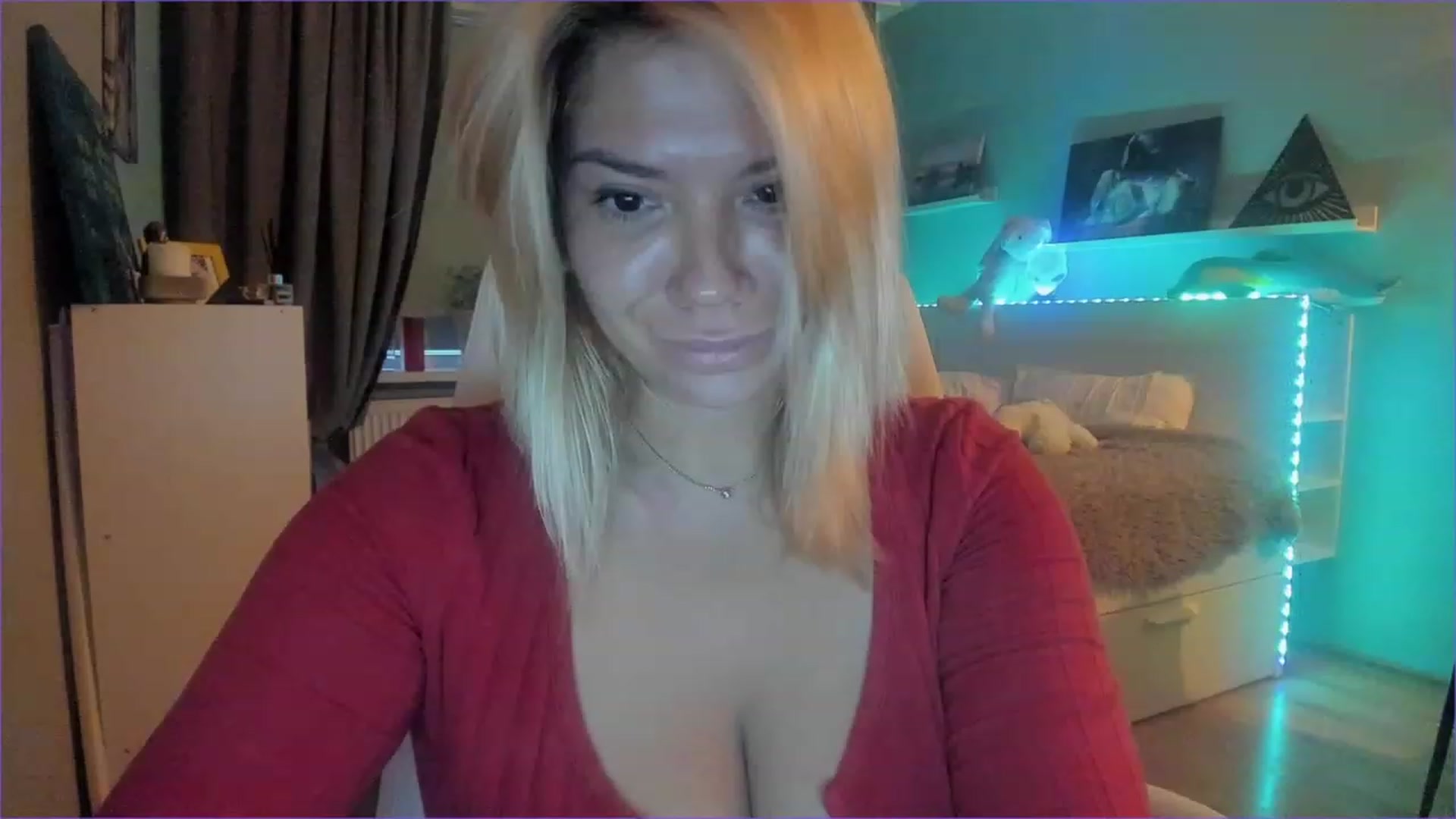 Gallery image thumbnail from NickyBlein's myfreecams stream on, 12/09/2022, 13:18 image 11 of 20