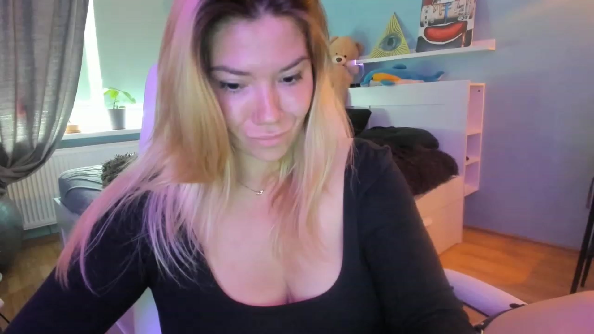 Gallery image thumbnail from NickyBlein's myfreecams stream on, 05/31/2023, 12:48 image 11 of 20