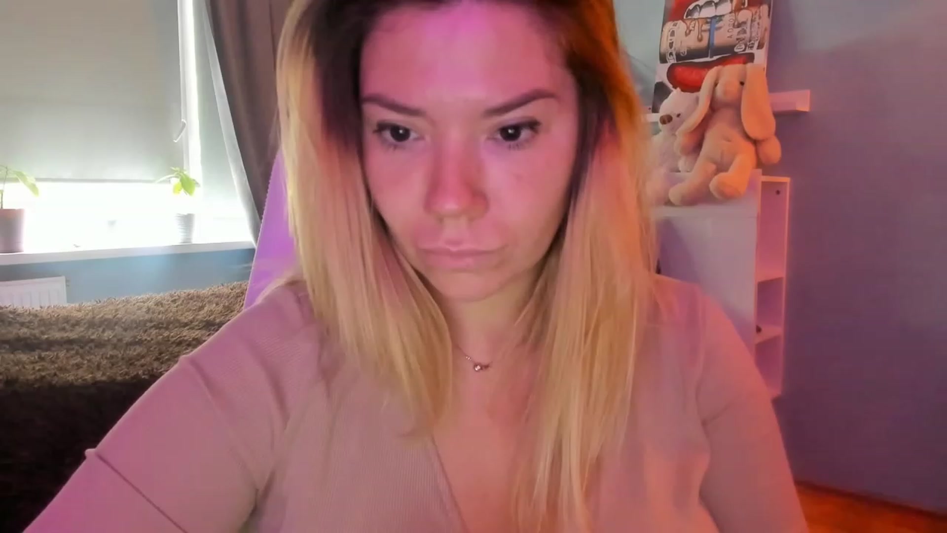 Gallery image thumbnail from NickyBlein's myfreecams stream on, 06/01/2023, 10:33 image 17 of 20