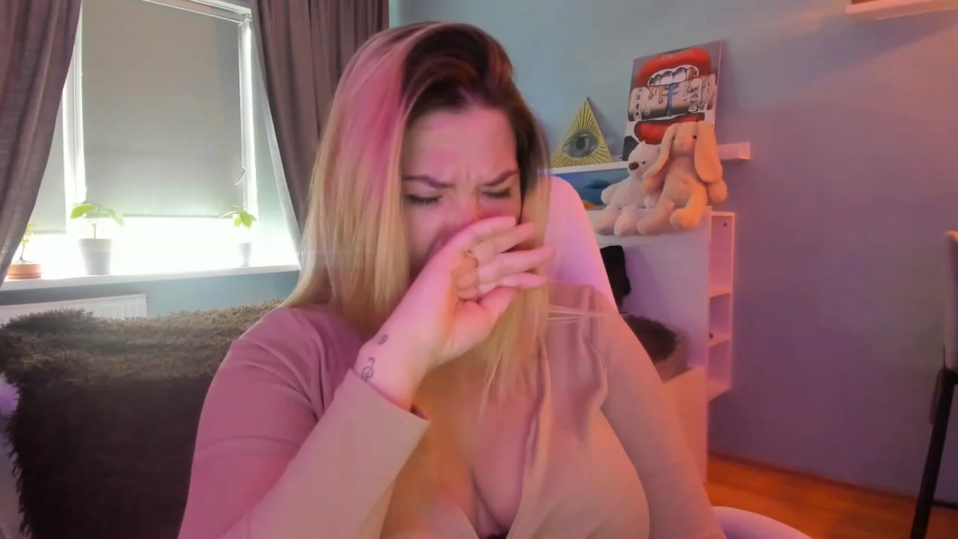 Gallery image thumbnail from NickyBlein's myfreecams stream on, 06/01/2023, 10:33 image 6 of 20
