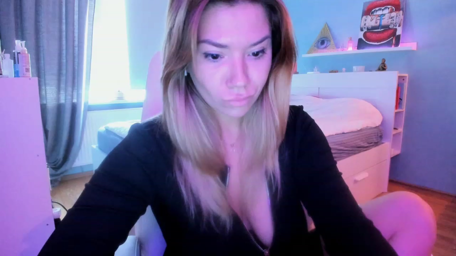 Gallery image thumbnail from NickyBlein's myfreecams stream on, 08/29/2023, 10:39 image 2 of 20
