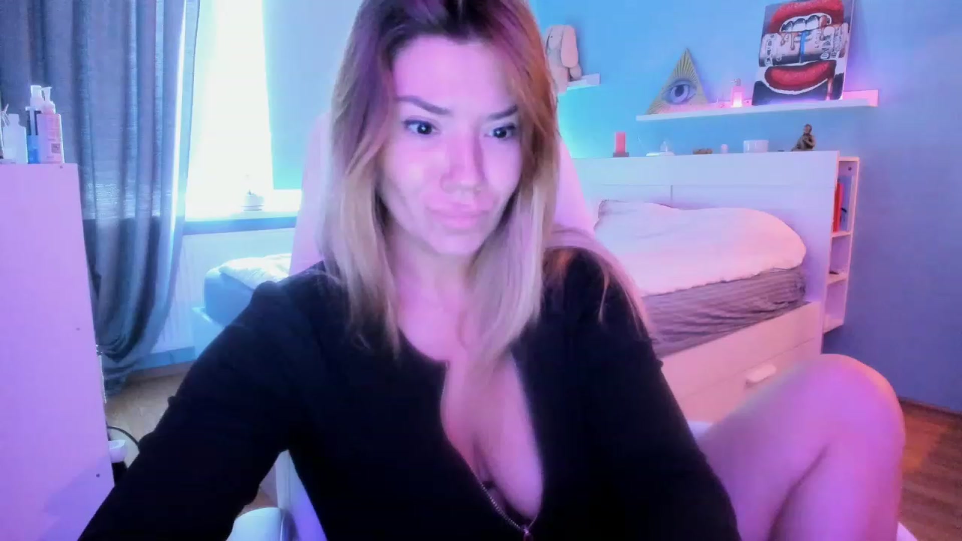 Gallery image thumbnail from NickyBlein's myfreecams stream on, 08/29/2023, 10:39 image 5 of 20