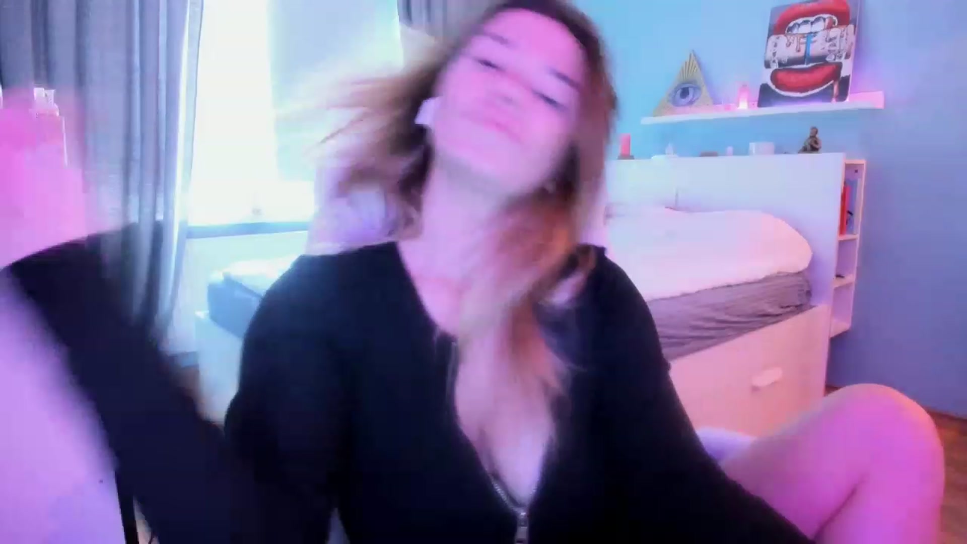 Gallery image thumbnail from NickyBlein's myfreecams stream on, 08/29/2023, 10:39 image 13 of 20