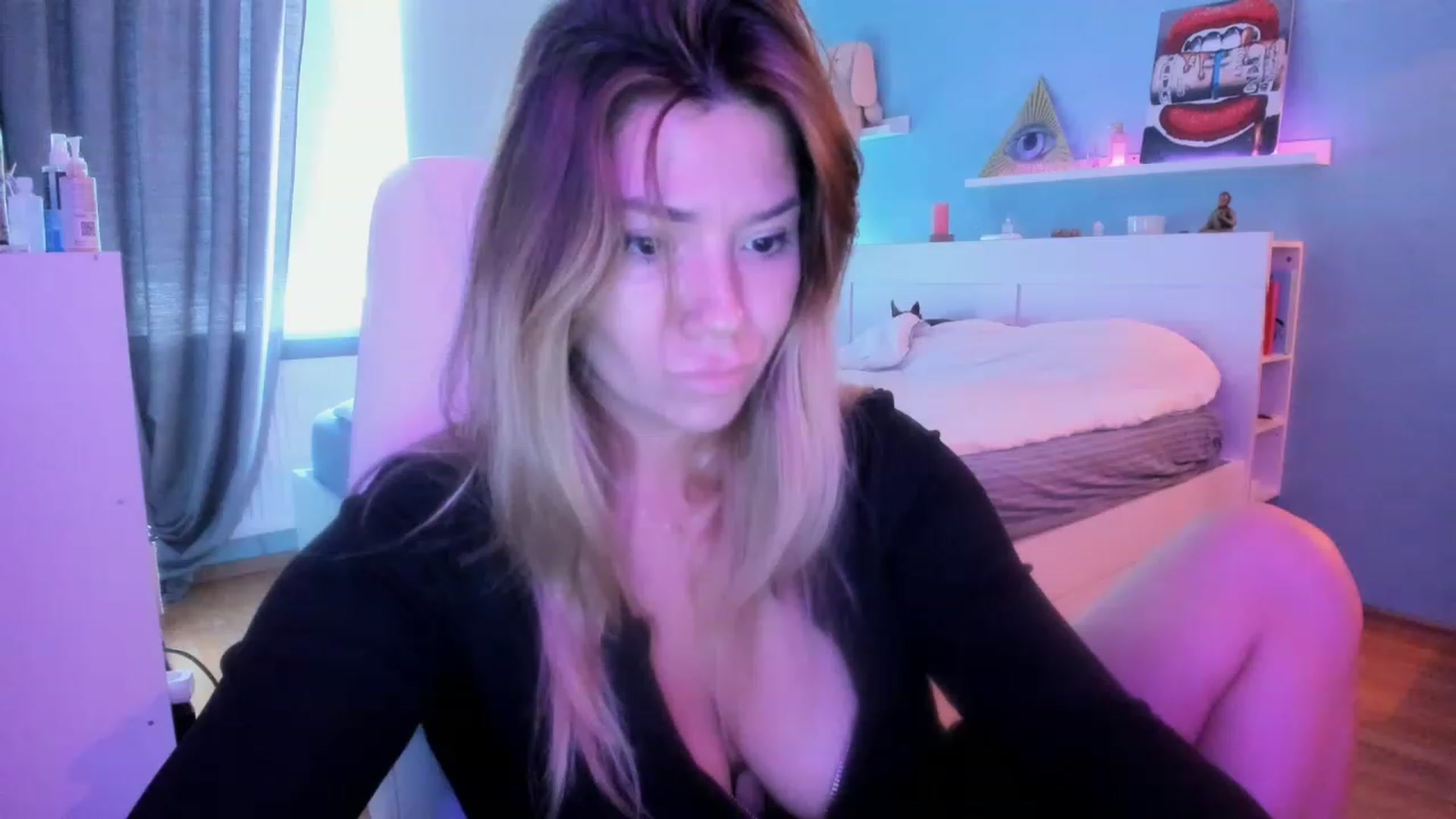 Gallery image thumbnail from NickyBlein's myfreecams stream on, 08/29/2023, 10:39 image 19 of 20
