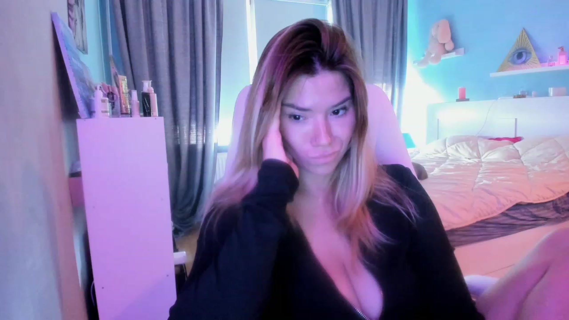 Gallery image thumbnail from NickyBlein's myfreecams stream on, 09/02/2023, 12:55 image 14 of 20