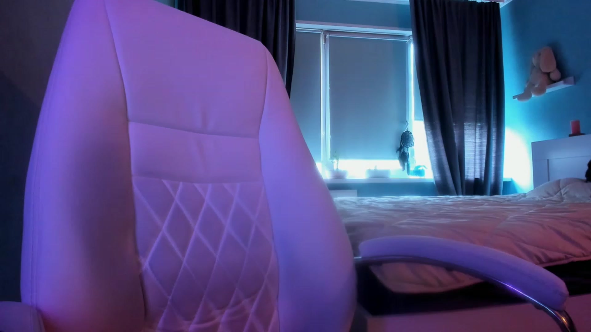 Gallery image thumbnail from NickyBlein's myfreecams stream on, 09/02/2023, 12:55 image 8 of 20