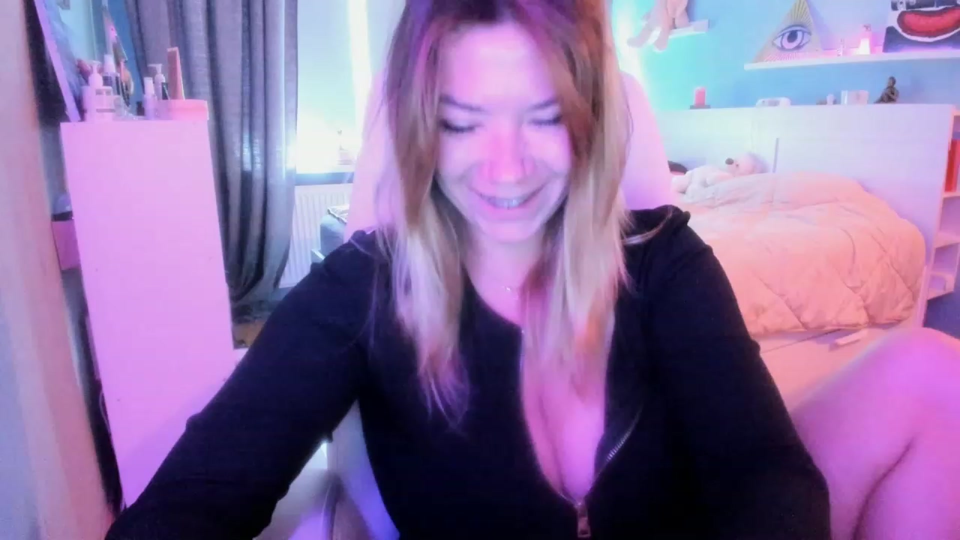 Gallery image thumbnail from NickyBlein's myfreecams stream on, 09/08/2023, 12:26 image 11 of 20