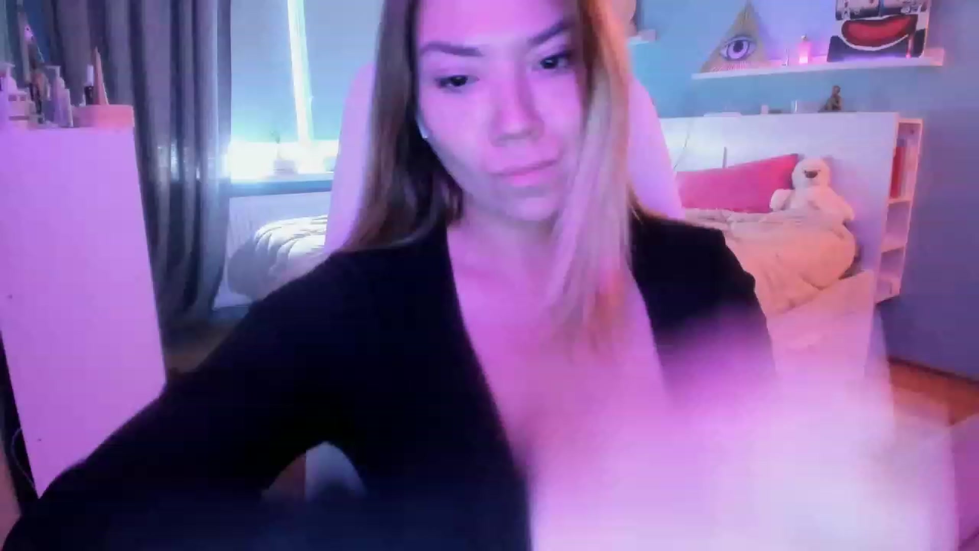 Gallery image thumbnail from NickyBlein's myfreecams stream on, 09/09/2023, 12:10 image 19 of 20