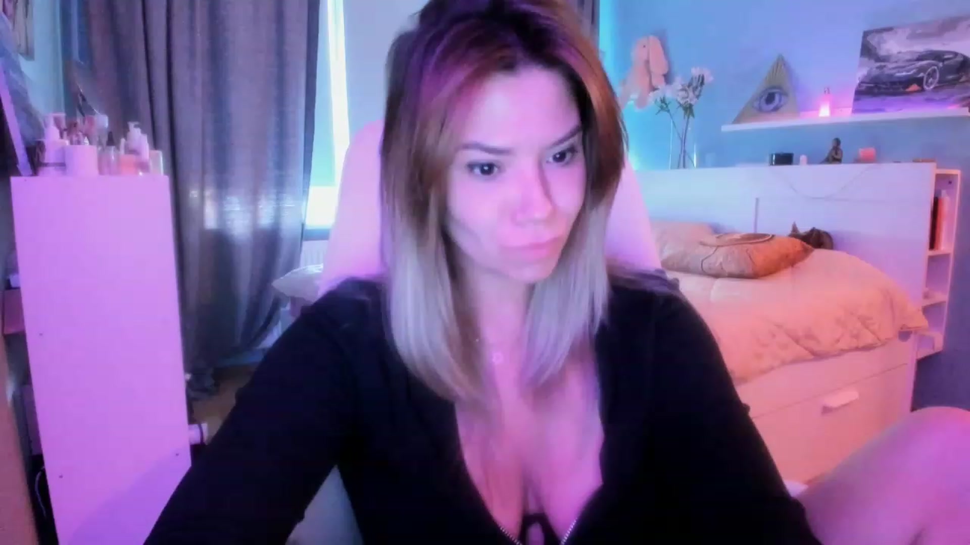 Gallery image thumbnail from NickyBlein's myfreecams stream on, 09/23/2023, 10:30 image 7 of 20