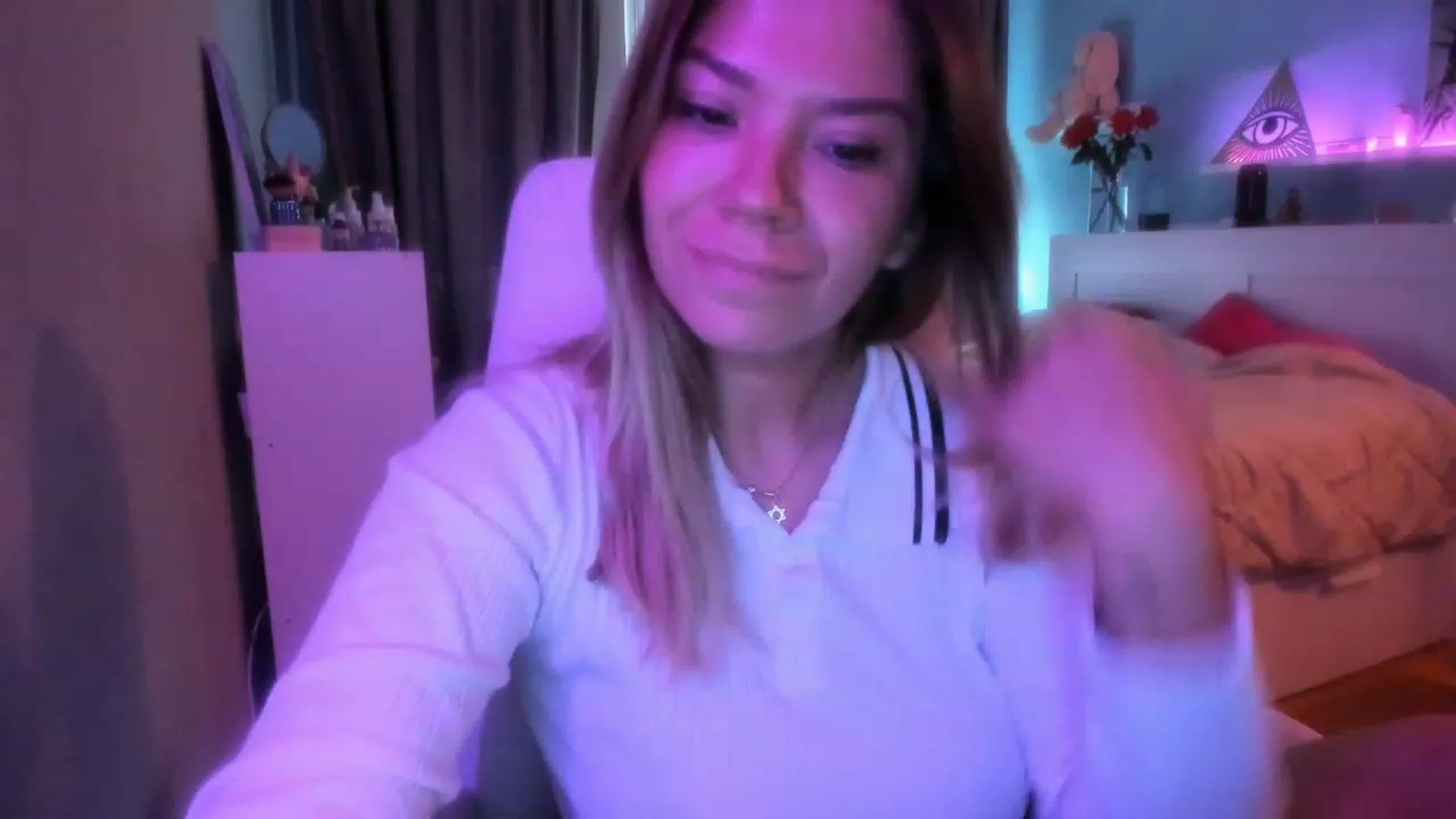 Gallery image thumbnail from NickyBlein's myfreecams stream on, 10/12/2023, 08:09 image 11 of 20