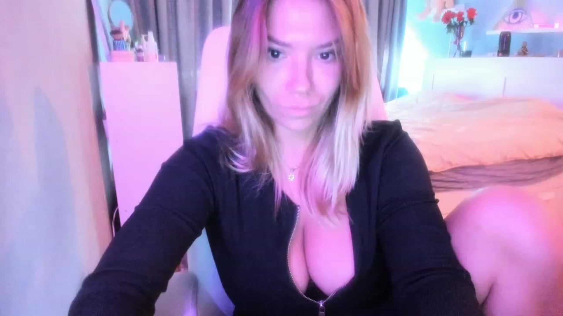 Gallery image thumbnail from NickyBlein's myfreecams stream on, 10/13/2023, 11:20 image 8 of 20