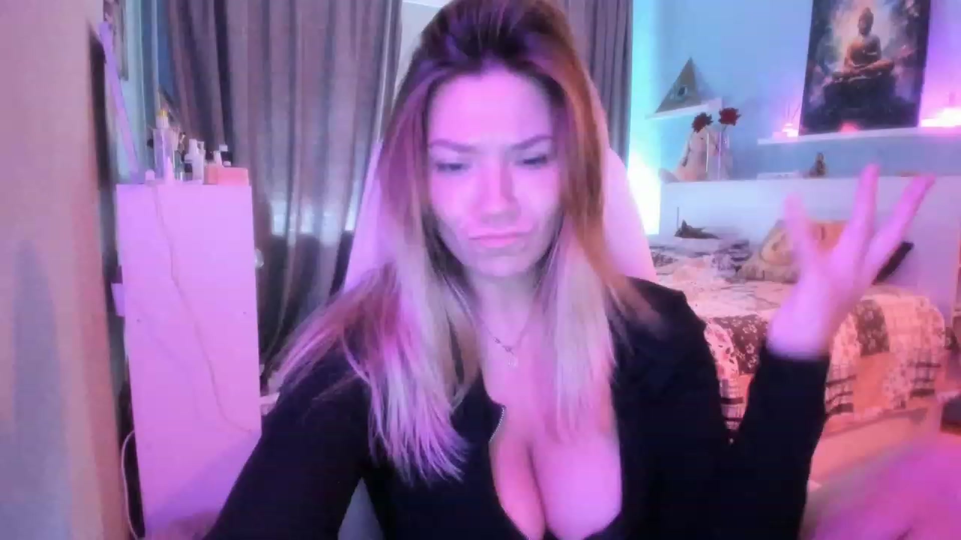 Gallery image thumbnail from NickyBlein's myfreecams stream on, 10/19/2023, 09:19 image 11 of 20