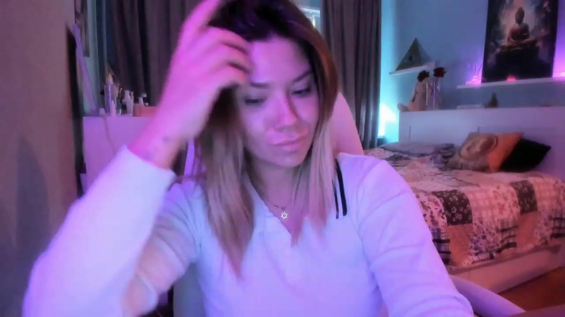 Gallery image thumbnail from NickyBlein's myfreecams stream on, 10/19/2023, 09:45 image 11 of 20