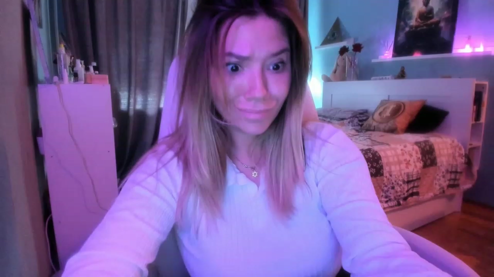 Gallery image thumbnail from NickyBlein's myfreecams stream on, 10/19/2023, 10:32 image 8 of 20