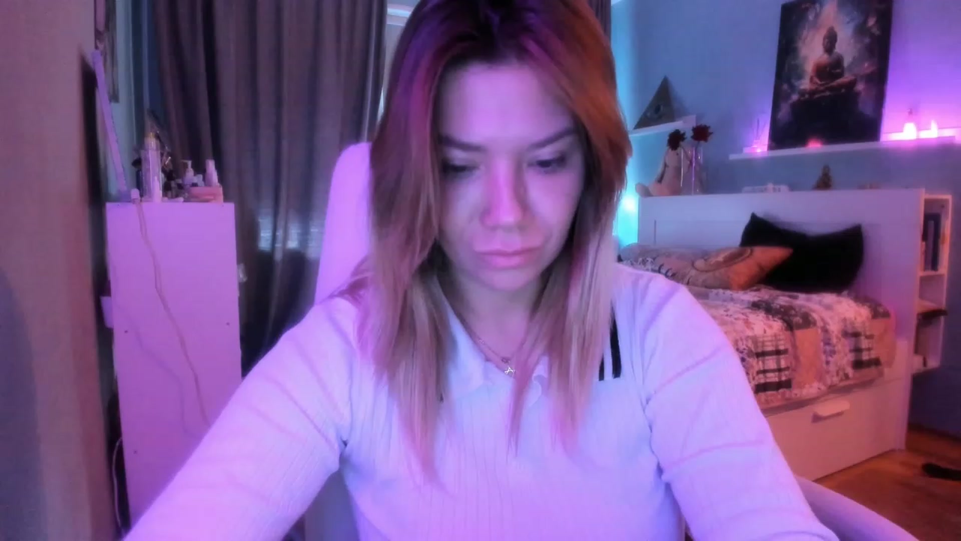Gallery image thumbnail from NickyBlein's myfreecams stream on, 10/20/2023, 08:11 image 1 of 20
