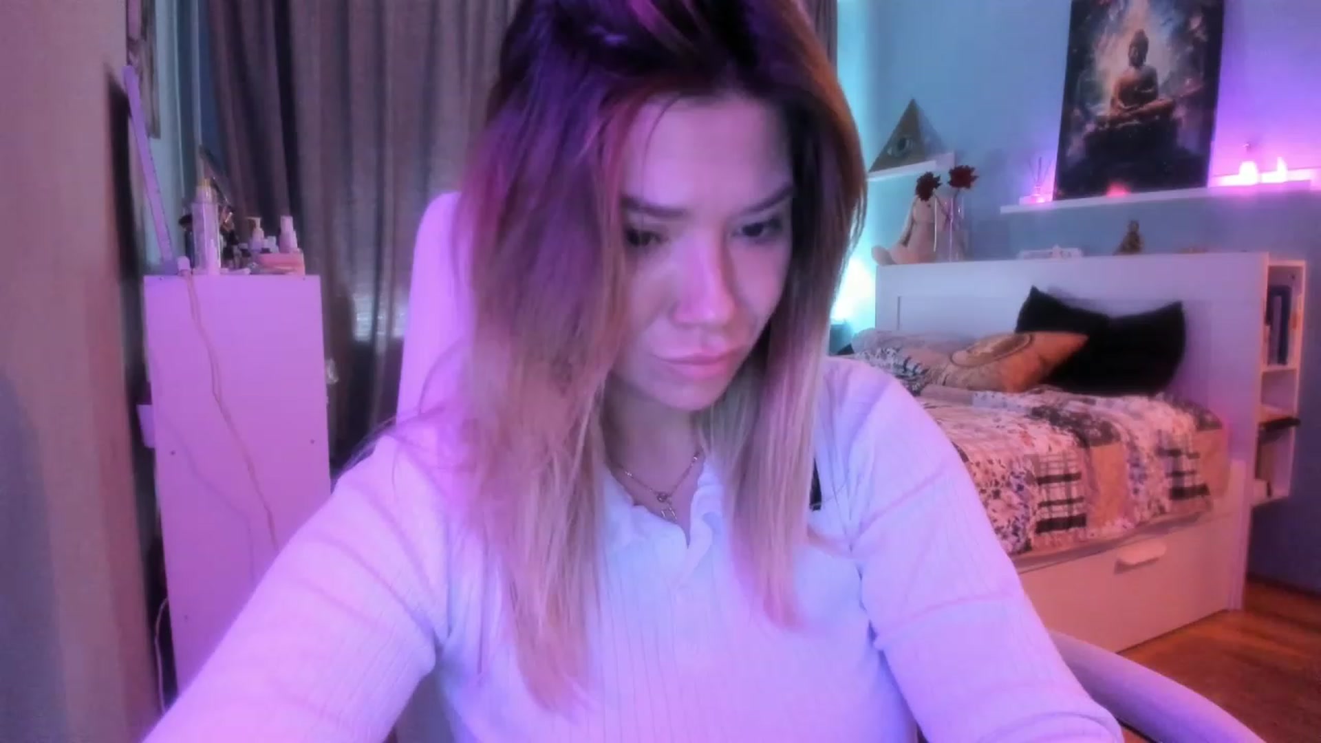 Gallery image thumbnail from NickyBlein's myfreecams stream on, 10/20/2023, 08:11 image 6 of 20