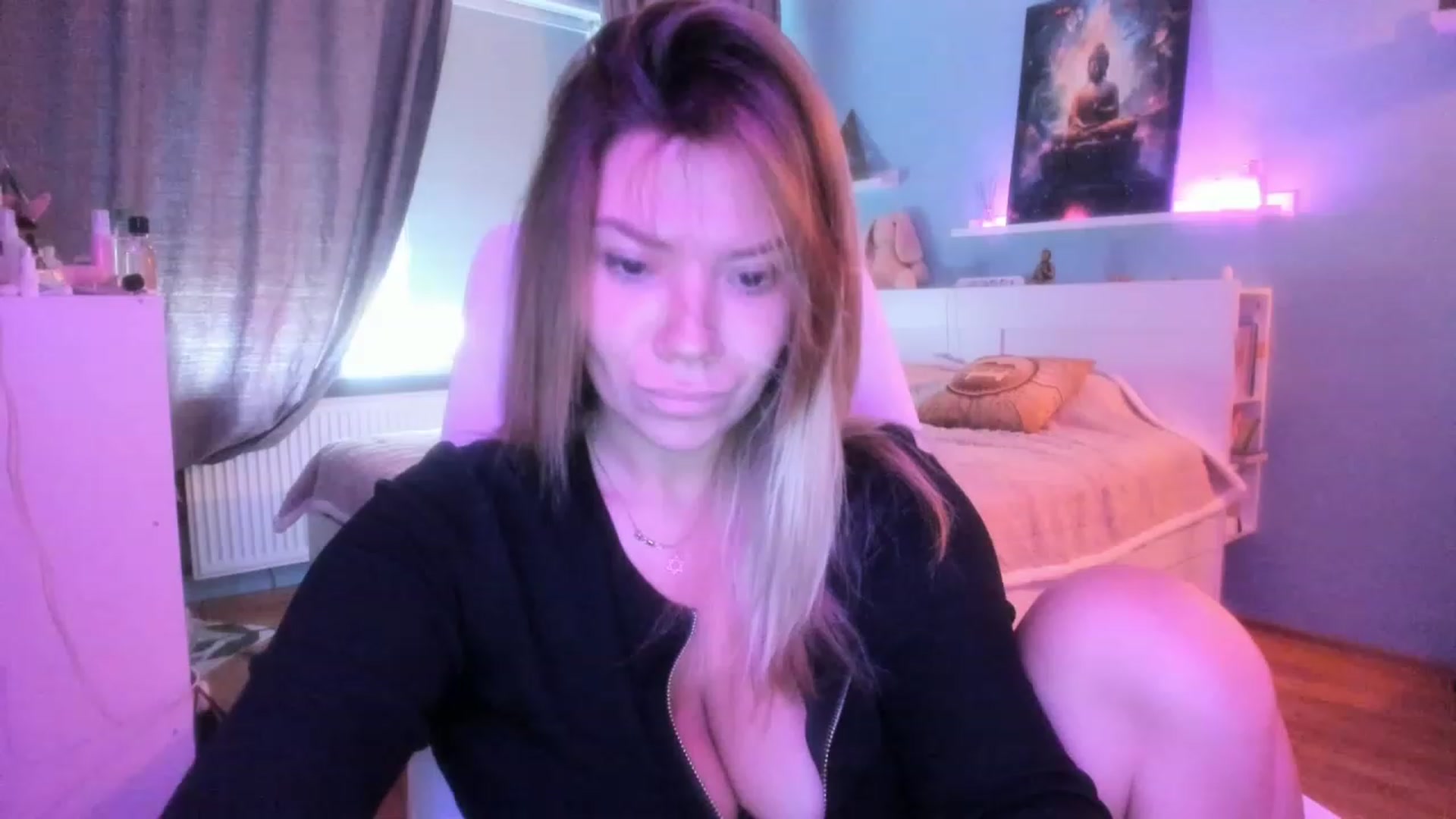 Gallery image thumbnail from NickyBlein's myfreecams stream on, 10/24/2023, 08:51 image 4 of 20